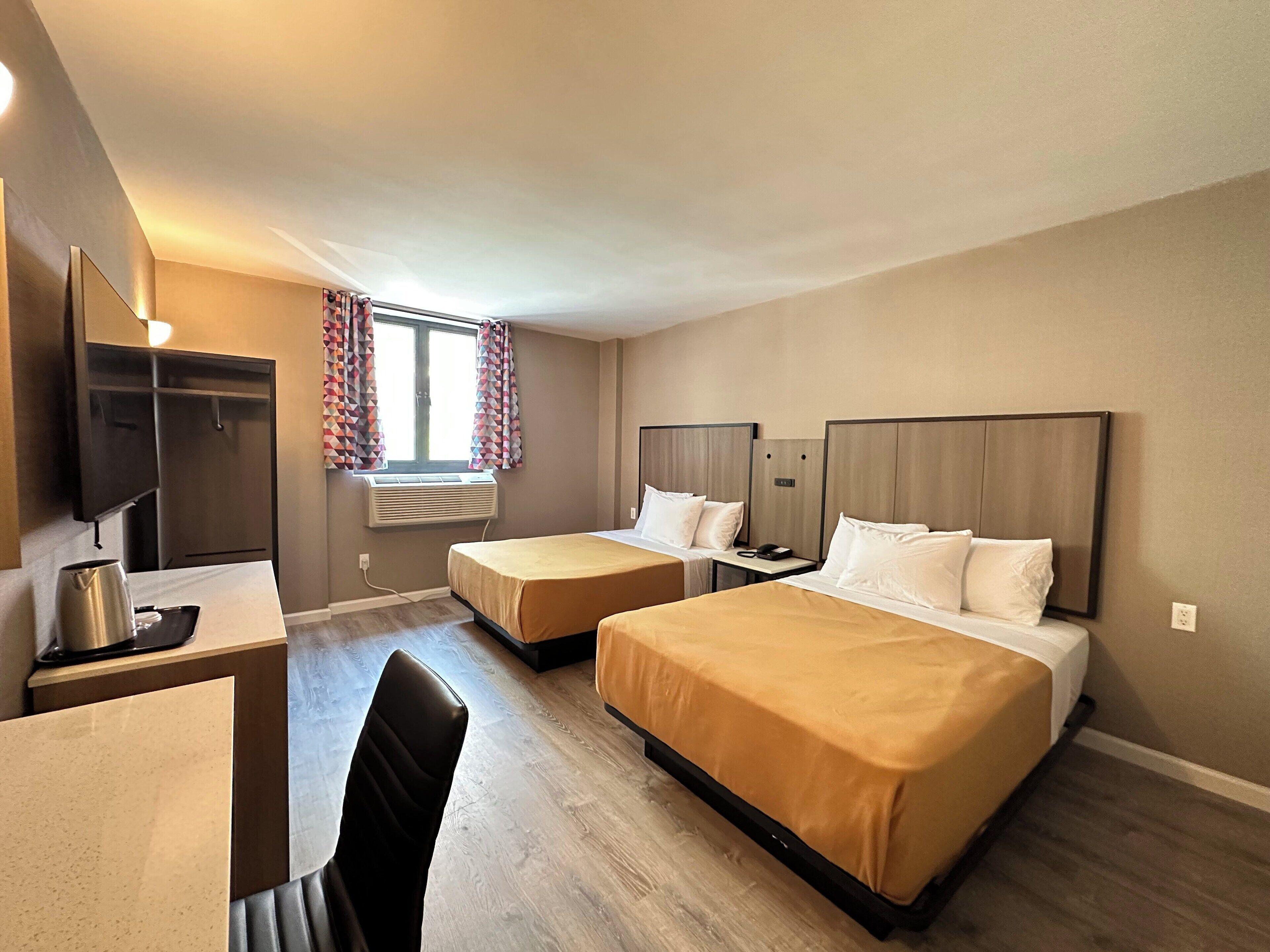 Regal & Laguardia 3* New York