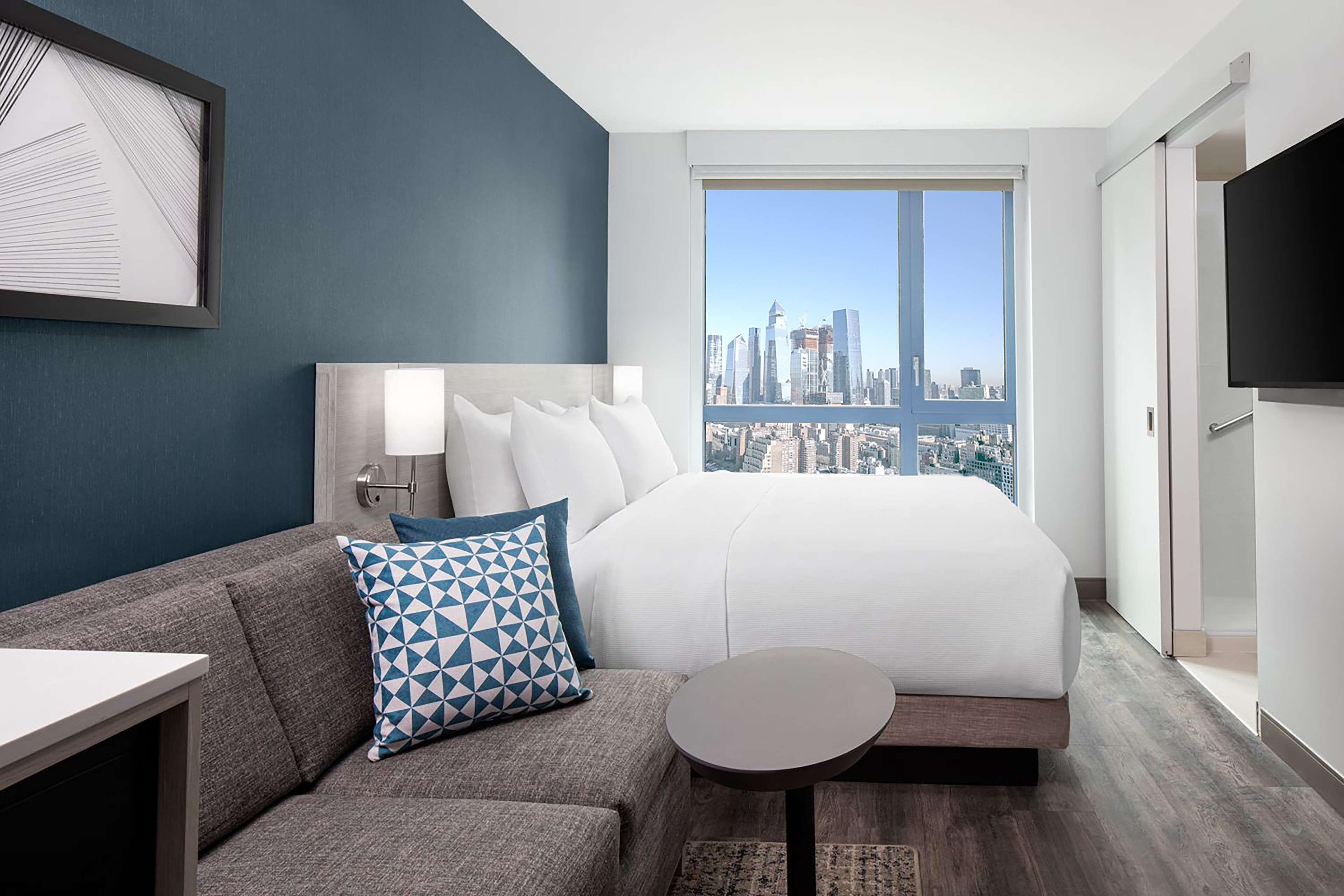 Hyatt Place Chelsea Hotel 4*