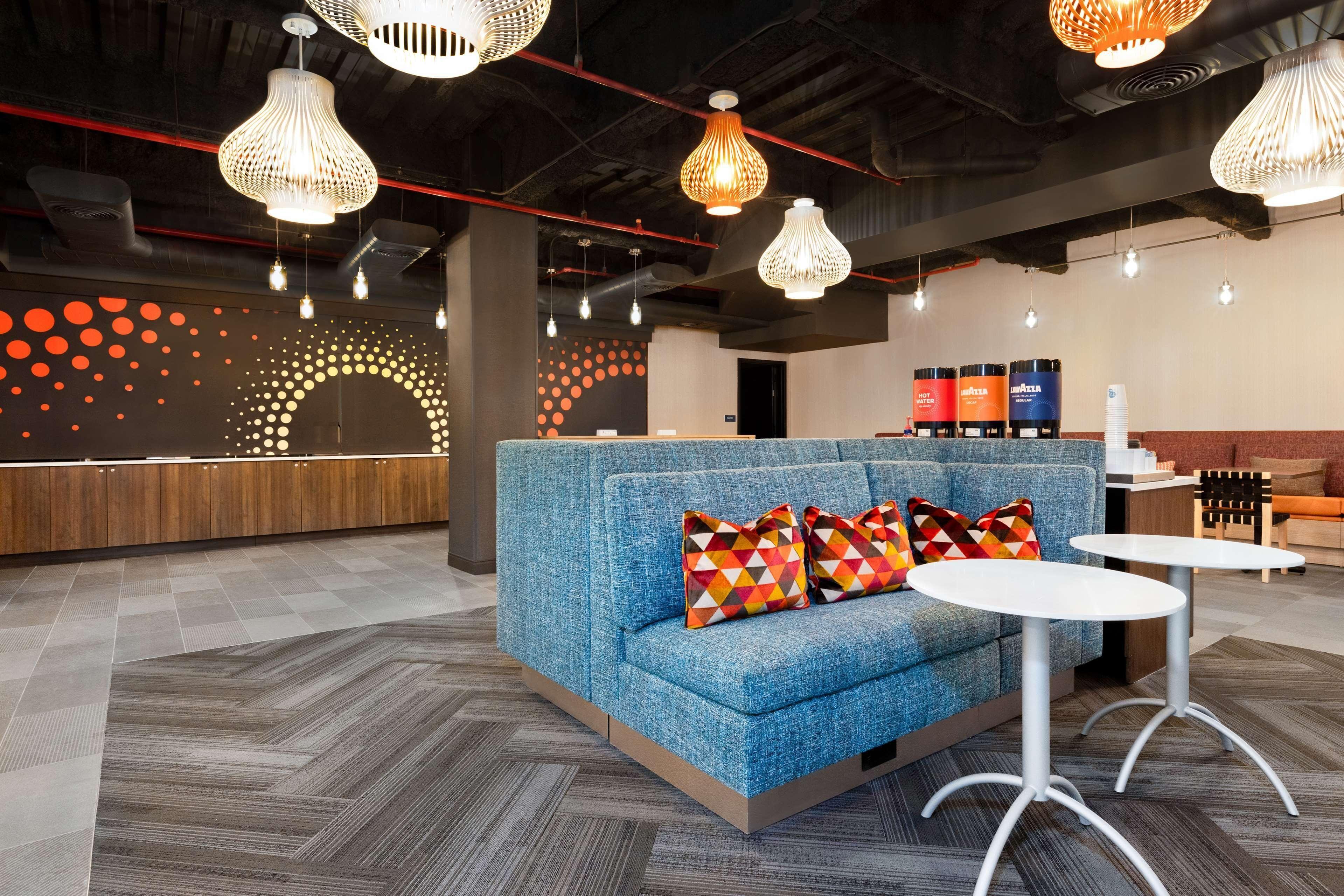 Hotel Tru By Hilton Brooklyn