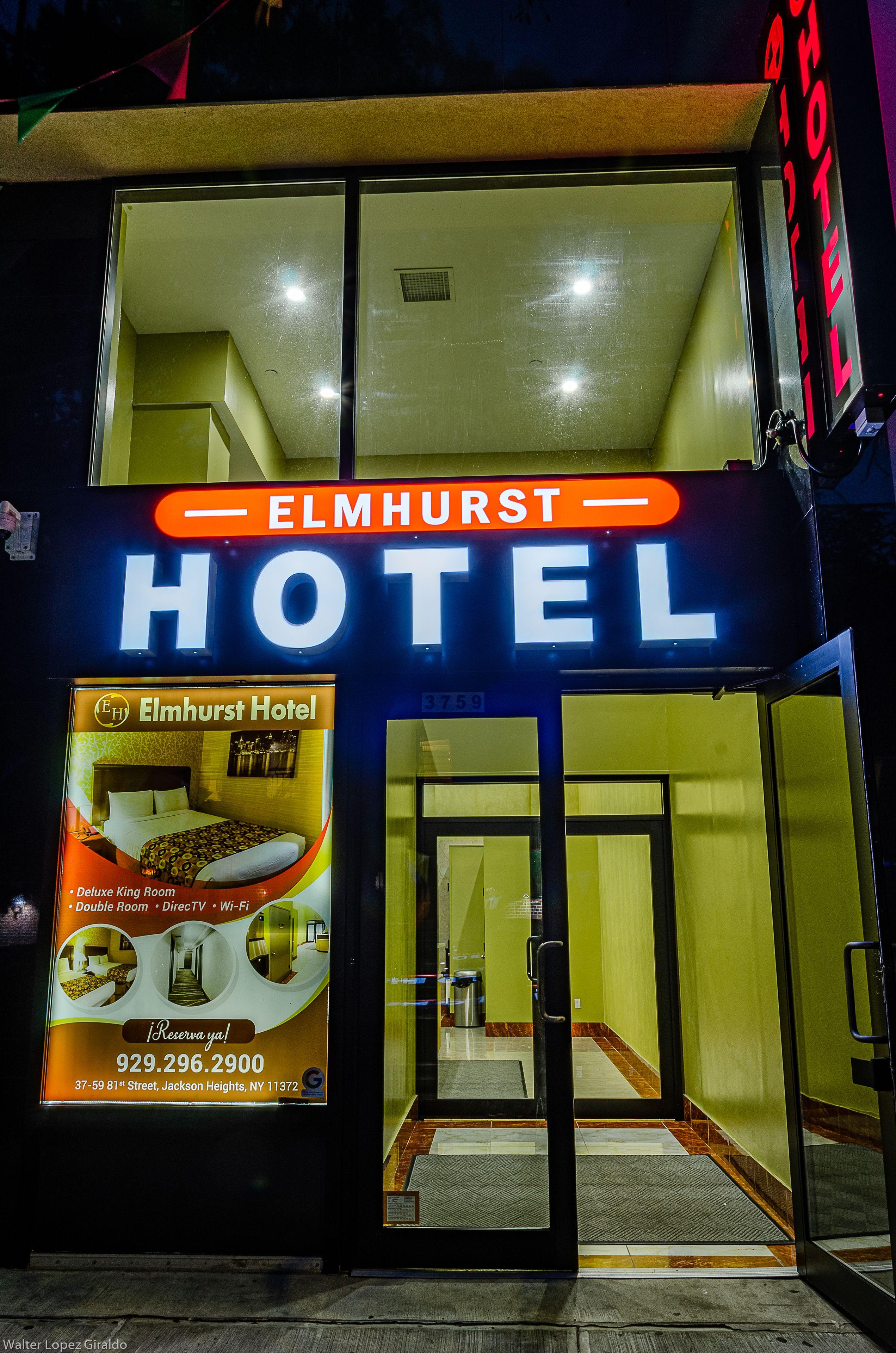Elmhurst Hotel