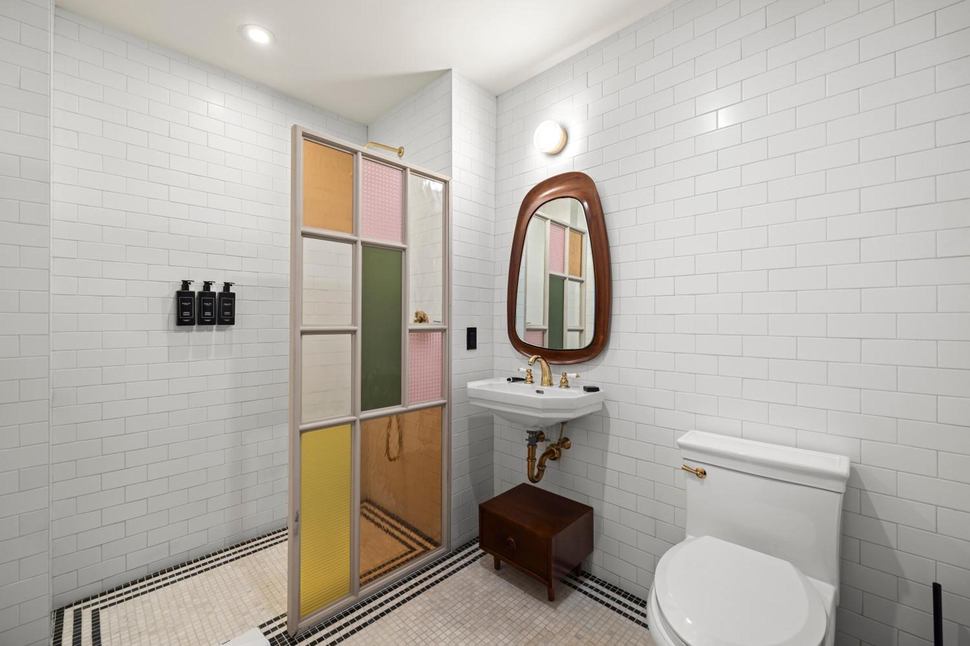 Freeman 303 By Rove - 1br With Shared Amenities *