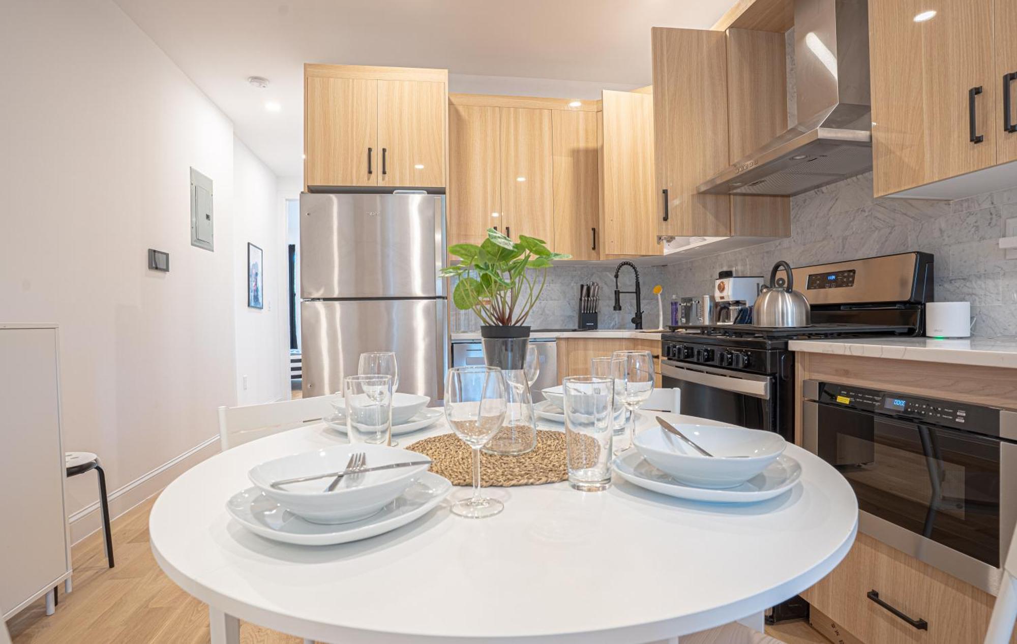 Comfortable & Chic 3br In The Heart Of Brooklyn Apartment New York