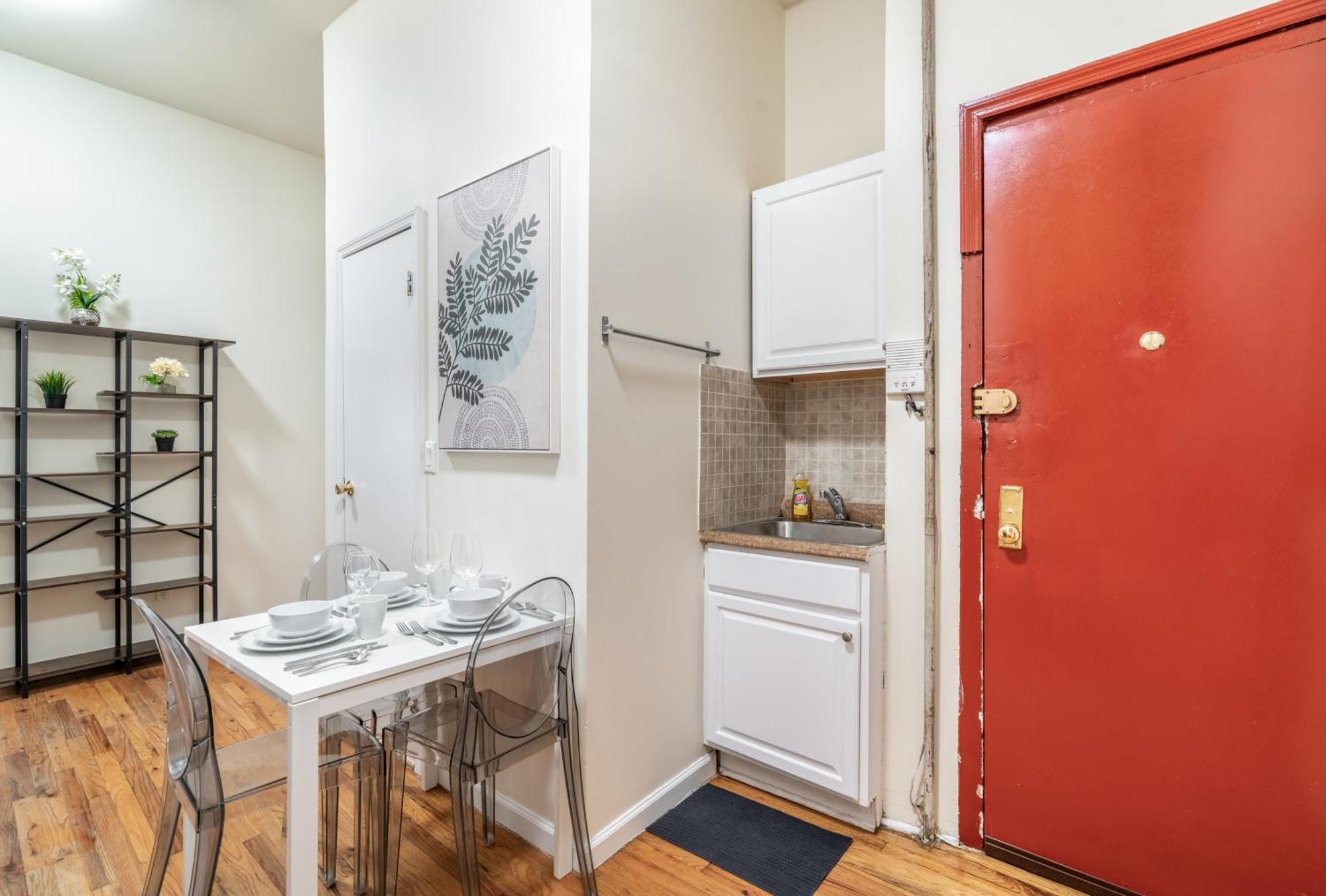 2bd Classy Manhattan New York