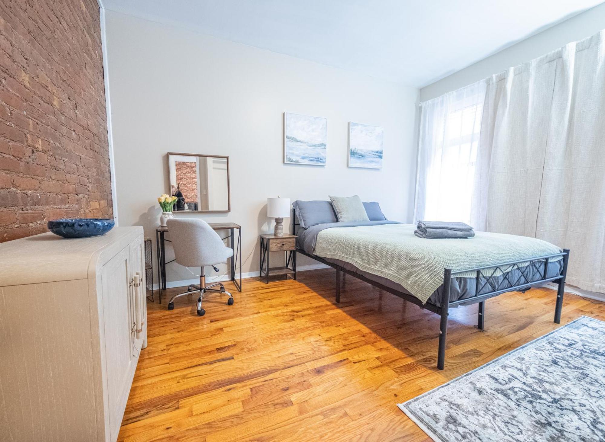 Spacious 3br Near Columbia Uni & Riverside Park Apartment *