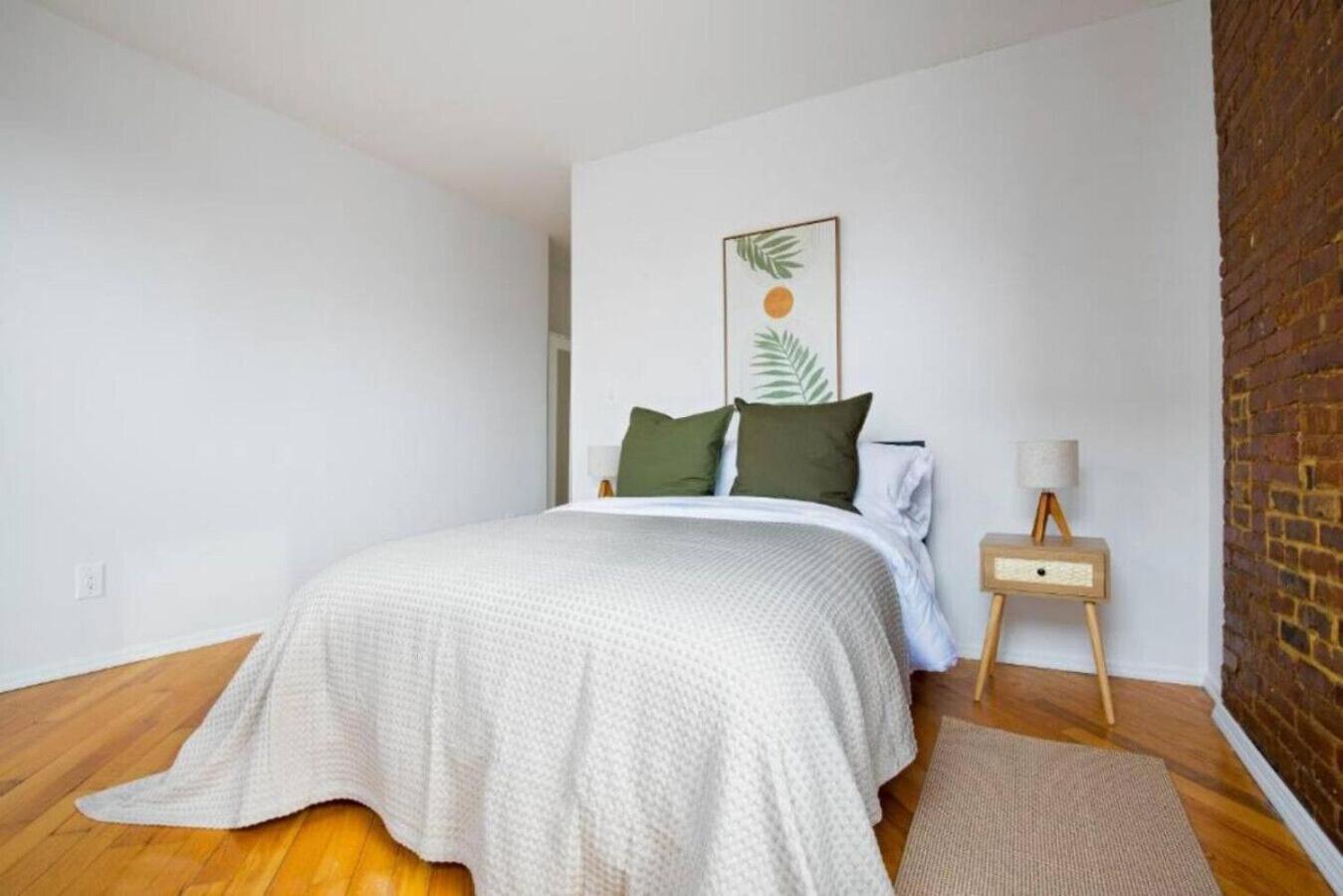 Beautiful 3-bedroom, 2-bath In Nyc Apartment New York