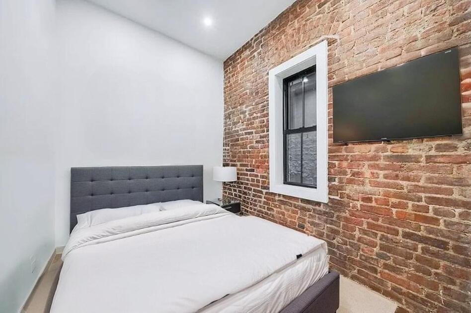 Duplex Dream 4-bedroom Bonbon Apartment New York