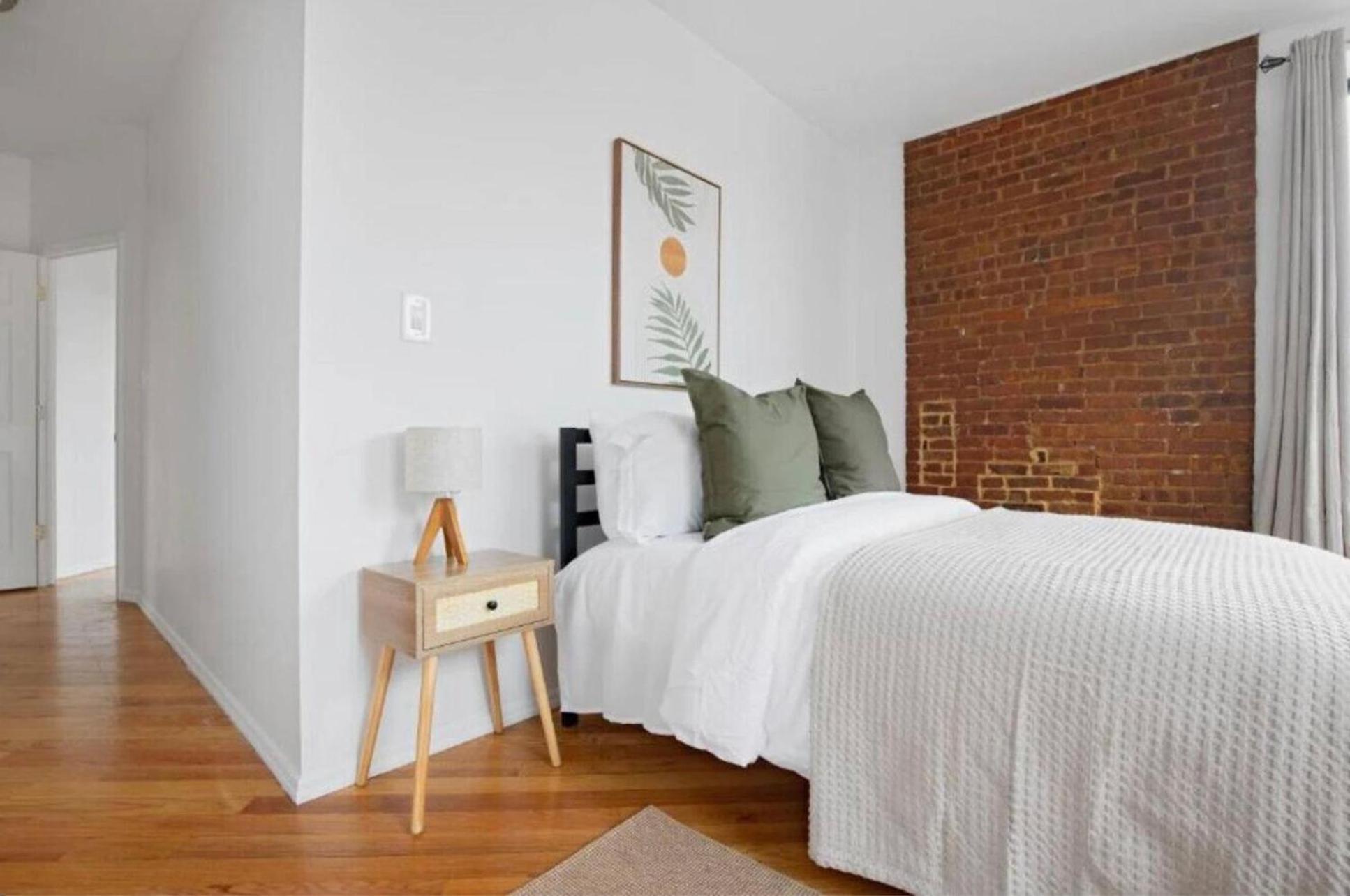 Beautiful 3-bedroom, 2-bath In Nyc New York