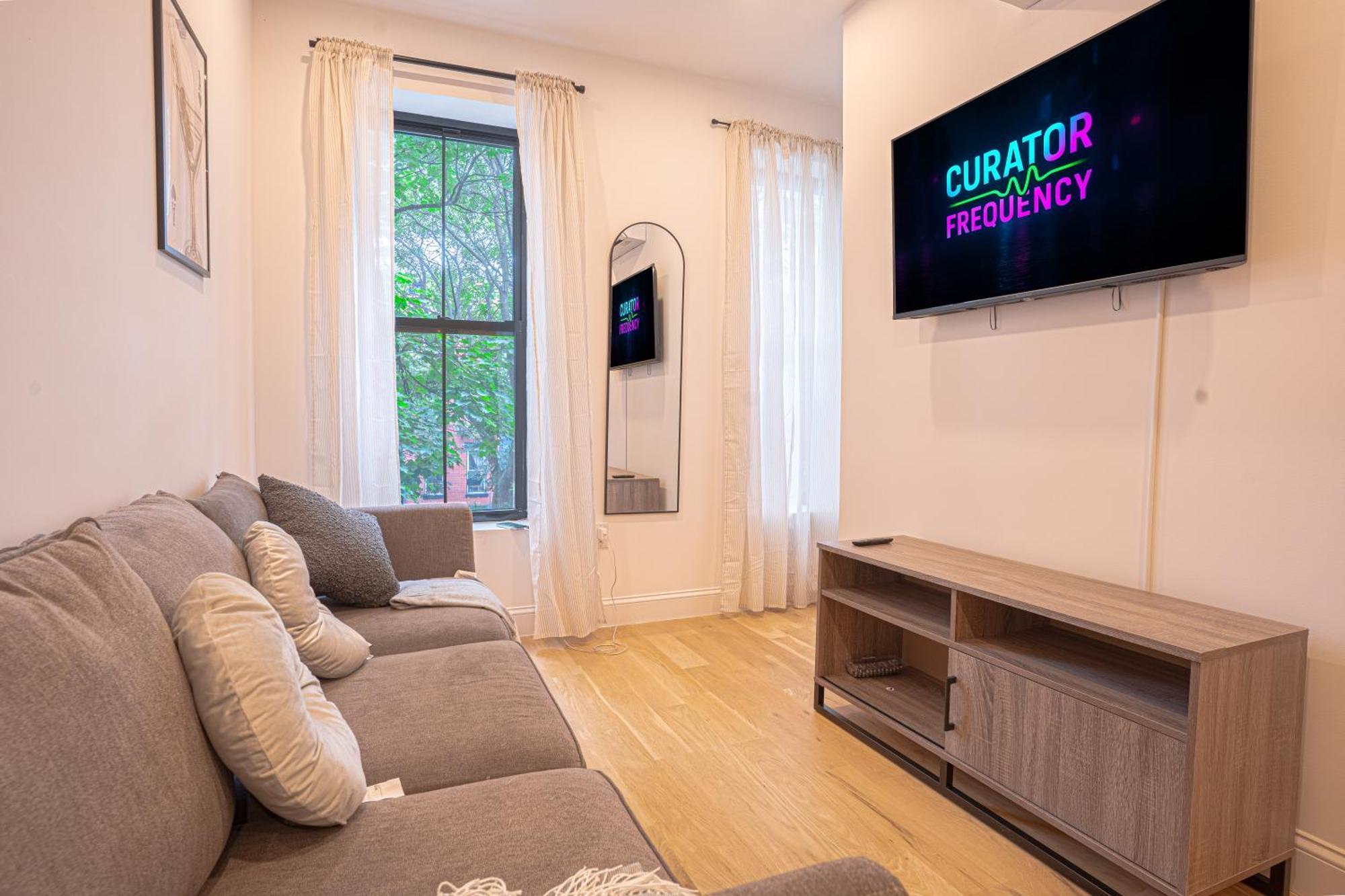 Apartment Comfortable & Chic 3br In The Heart Of Brooklyn