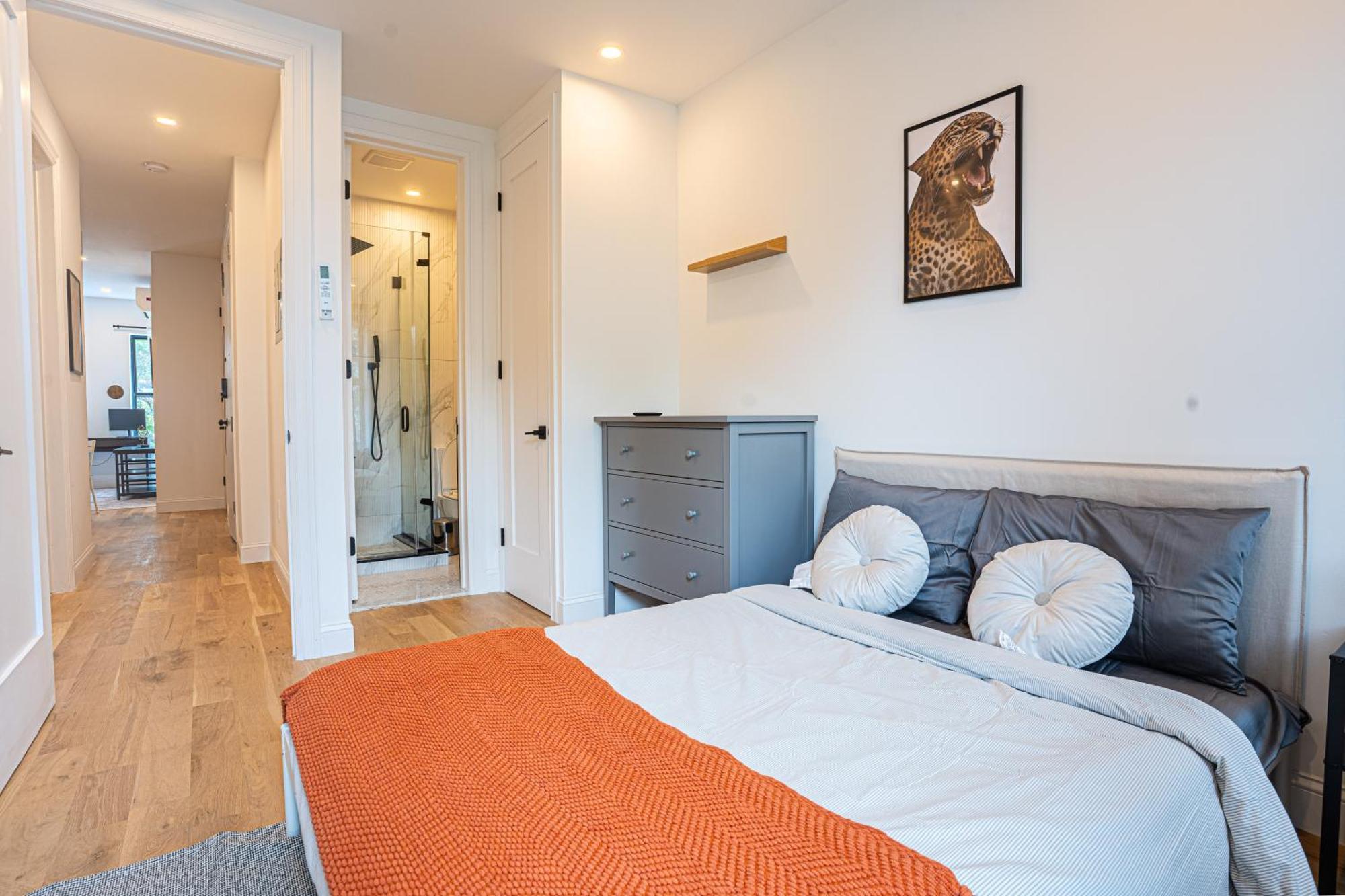 Sunny 3bd Brooklyn Getaway New York