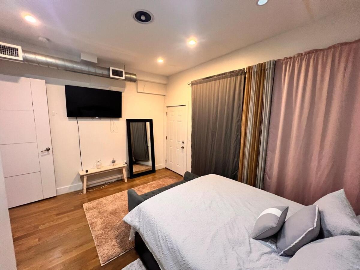 Starcrown Apartment *