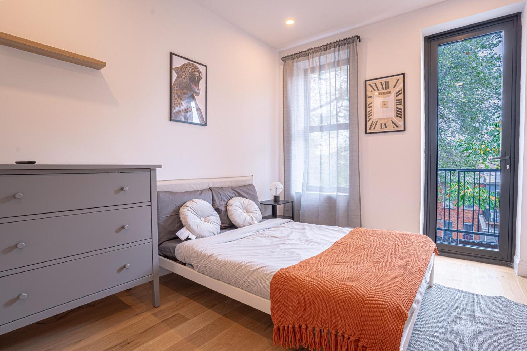 Sunny 3bd Brooklyn Getaway Apartment *