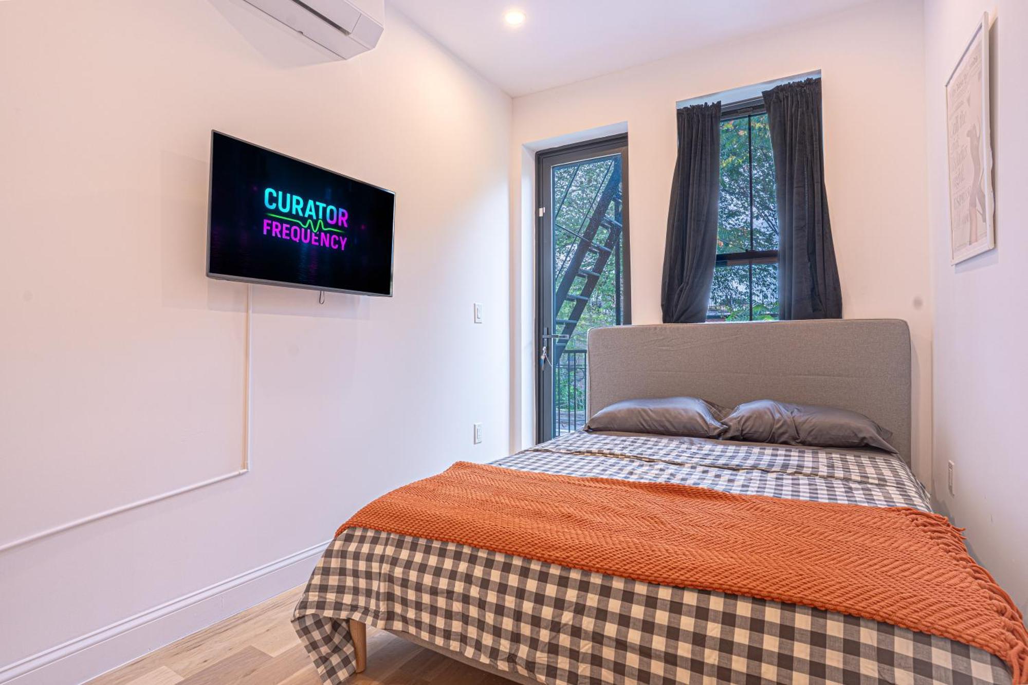 Apartment Comfortable & Chic 3br In The Heart Of Brooklyn