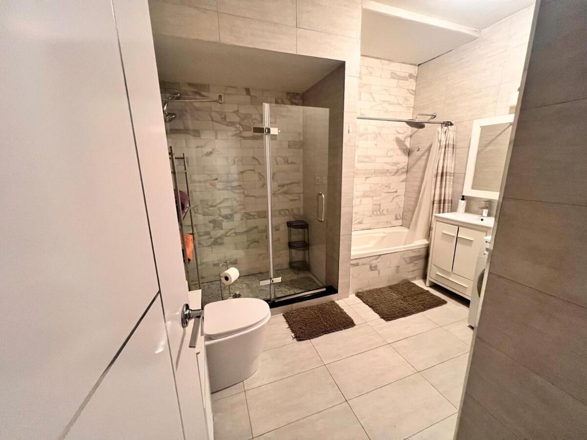 Starcrown Apartment *