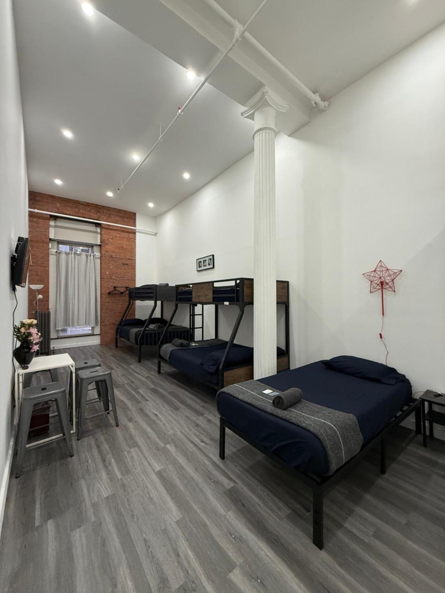 Apartment 31 Street Broadway New York