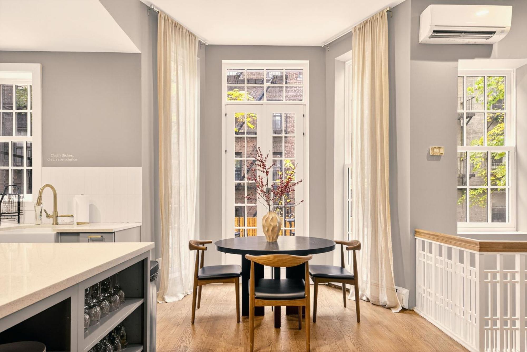 Outsite Chelsea 2* New York