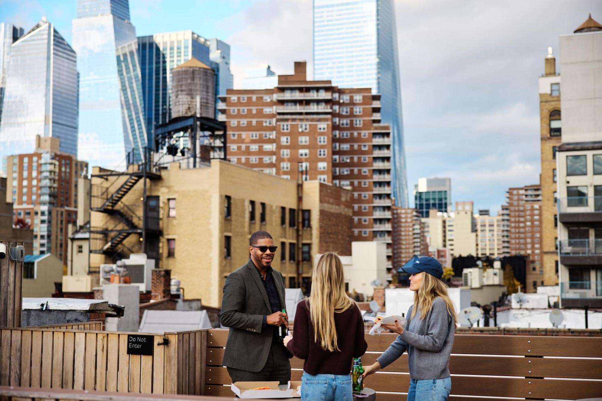 Outsite Chelsea Hotel