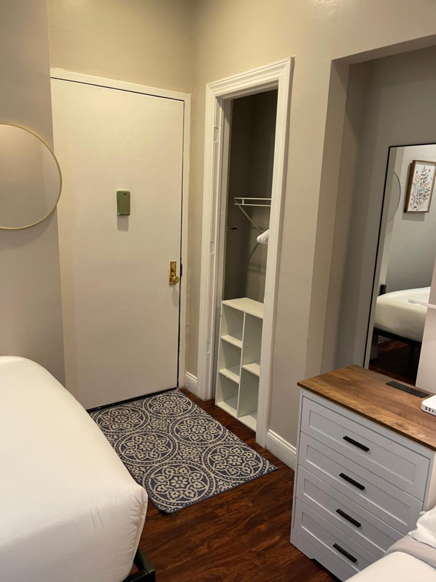 Apartment Nest 1 Bedroom With Kitchenette 4*