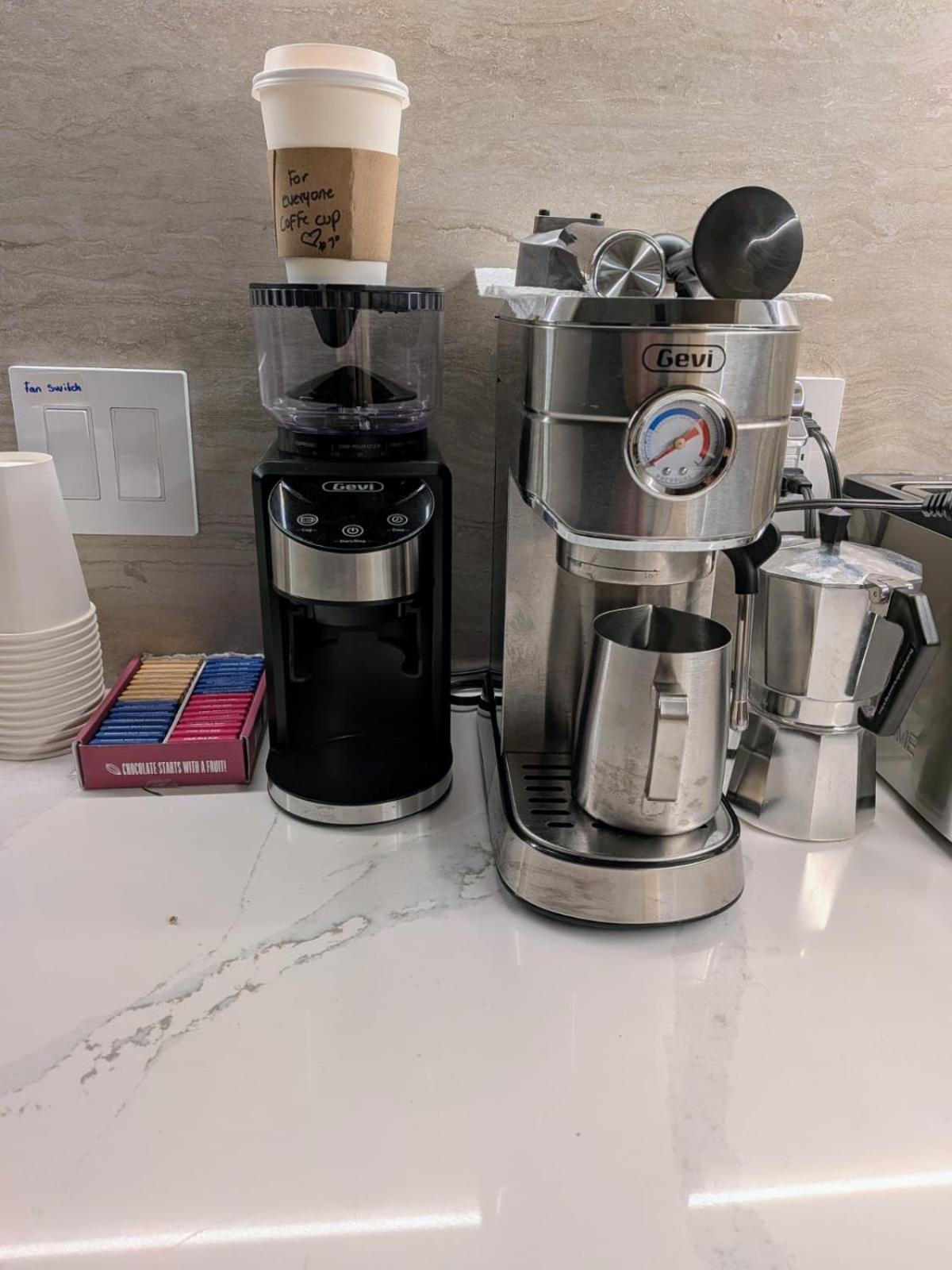 Oasis At A Shared By Times Square * New York