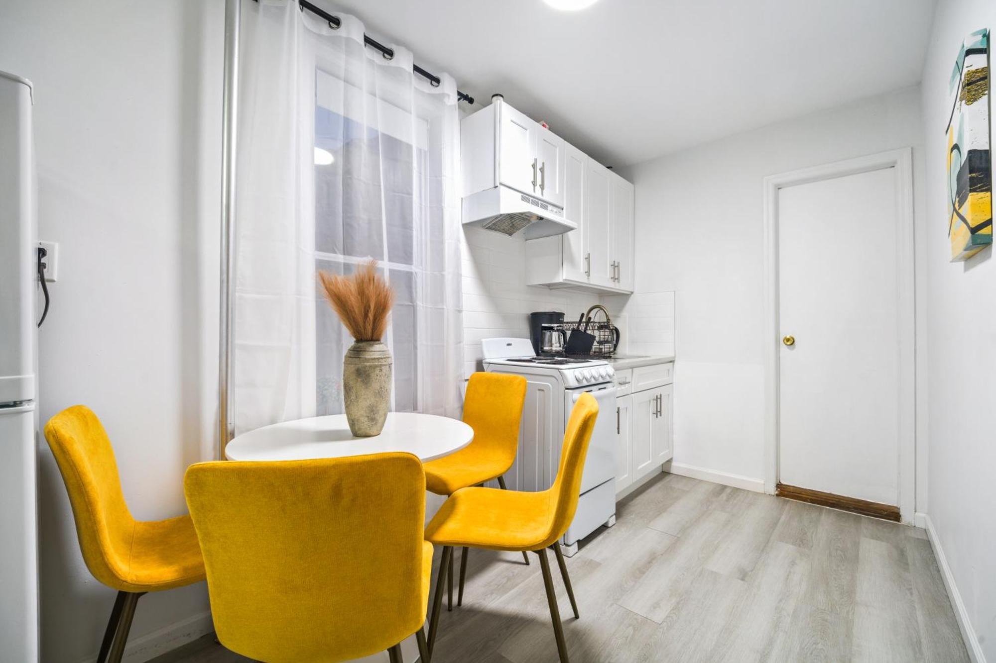 Apartment Homelike In The Heart Of China Town New York