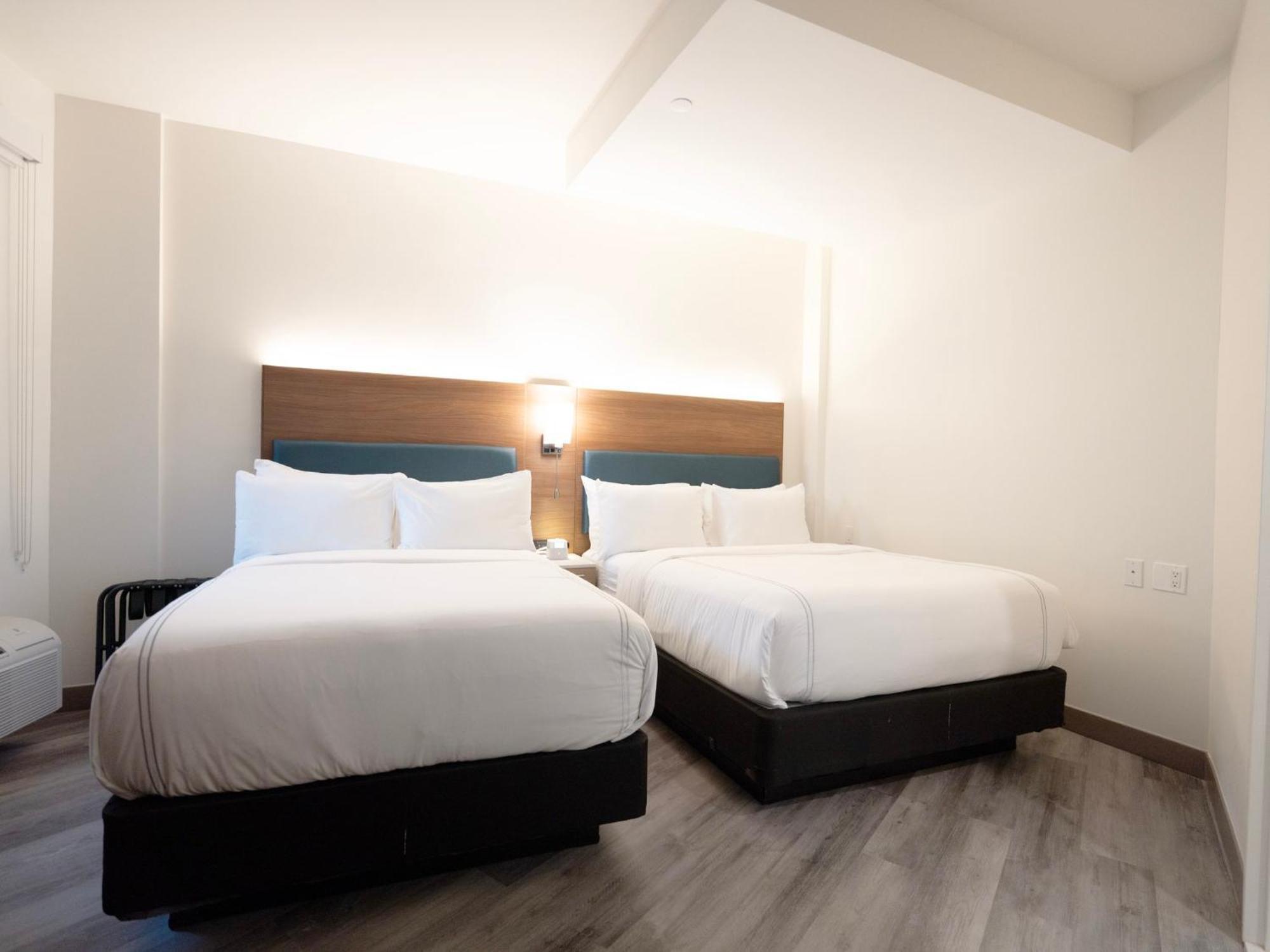 Even Long Island - By Ihg Hotel 3*