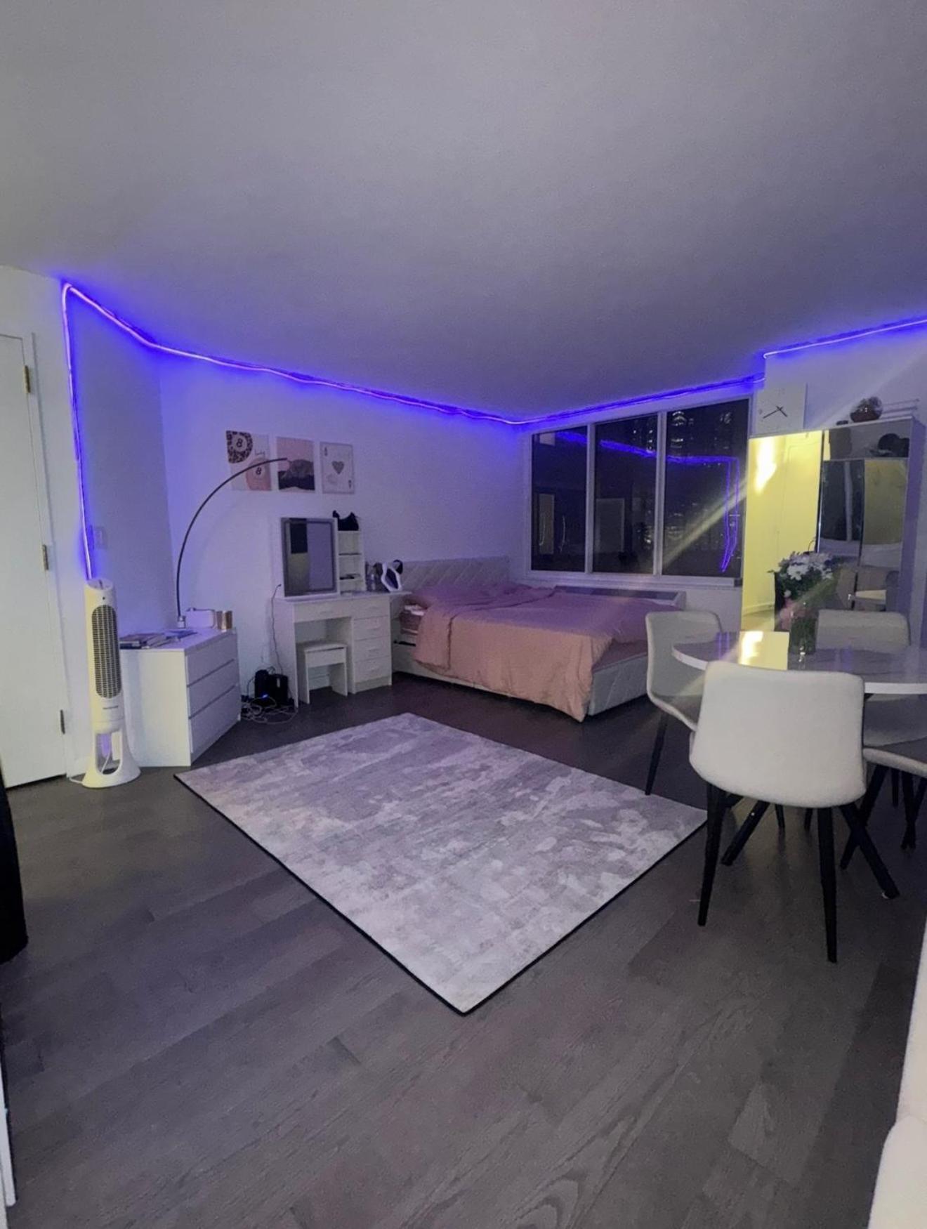 Apartment Loft In With Ameneties Building Location In Midtown New York