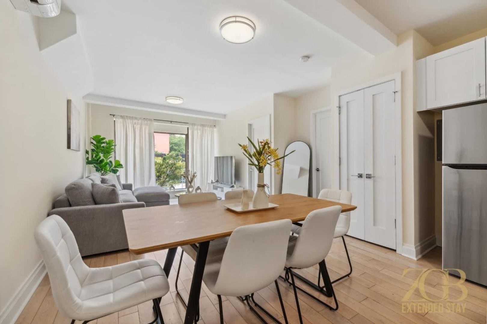 Chic 3br 2ba West Village With Private Oasis Apartment