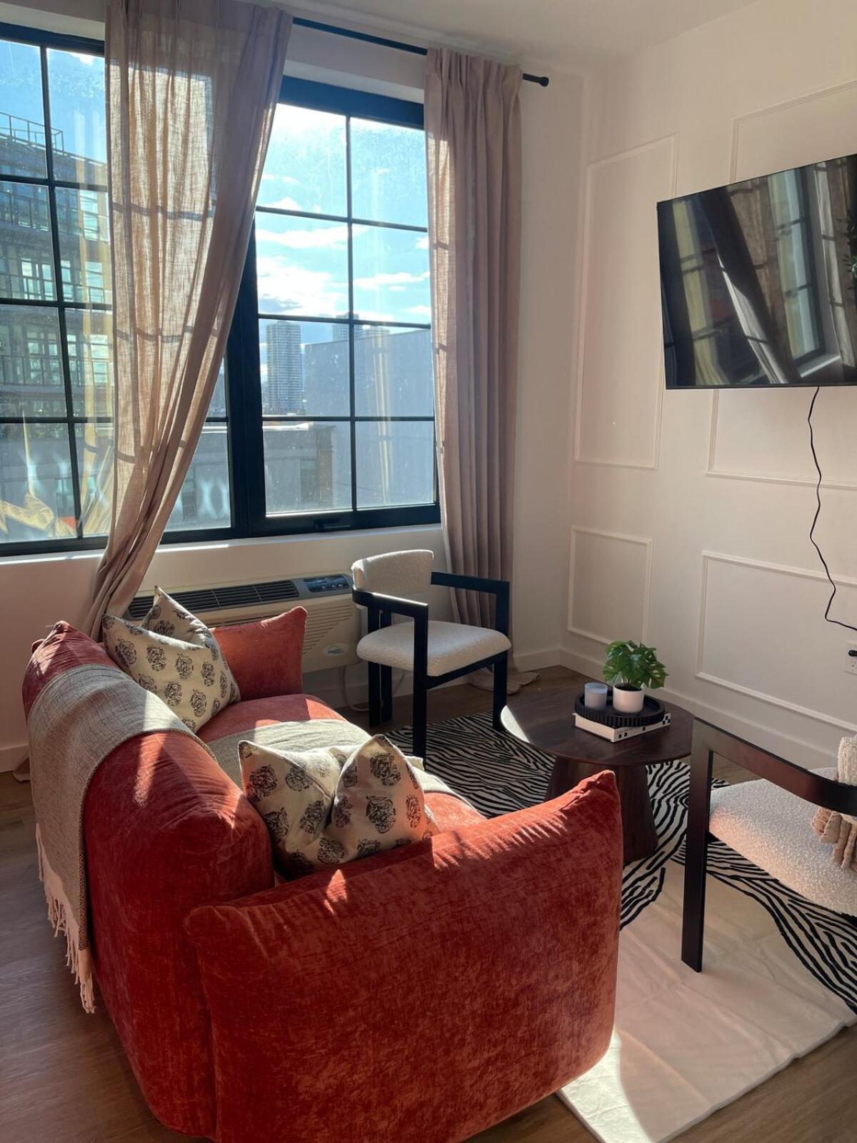 Apartment Lux Bronx Rooftop, Pool, Gym, Cinema