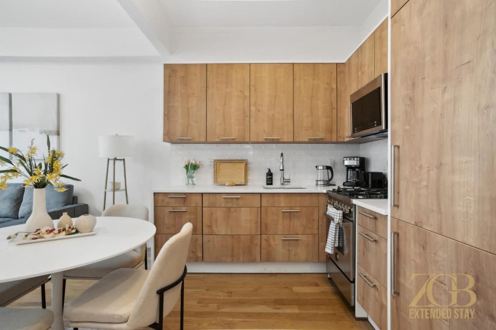 Newly Renovated 1 Bedroom - Elevator - Laundry Apartment New York