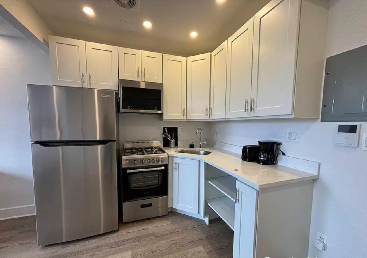 Apartment Close To Times Square! Stunning In Nyc! New York