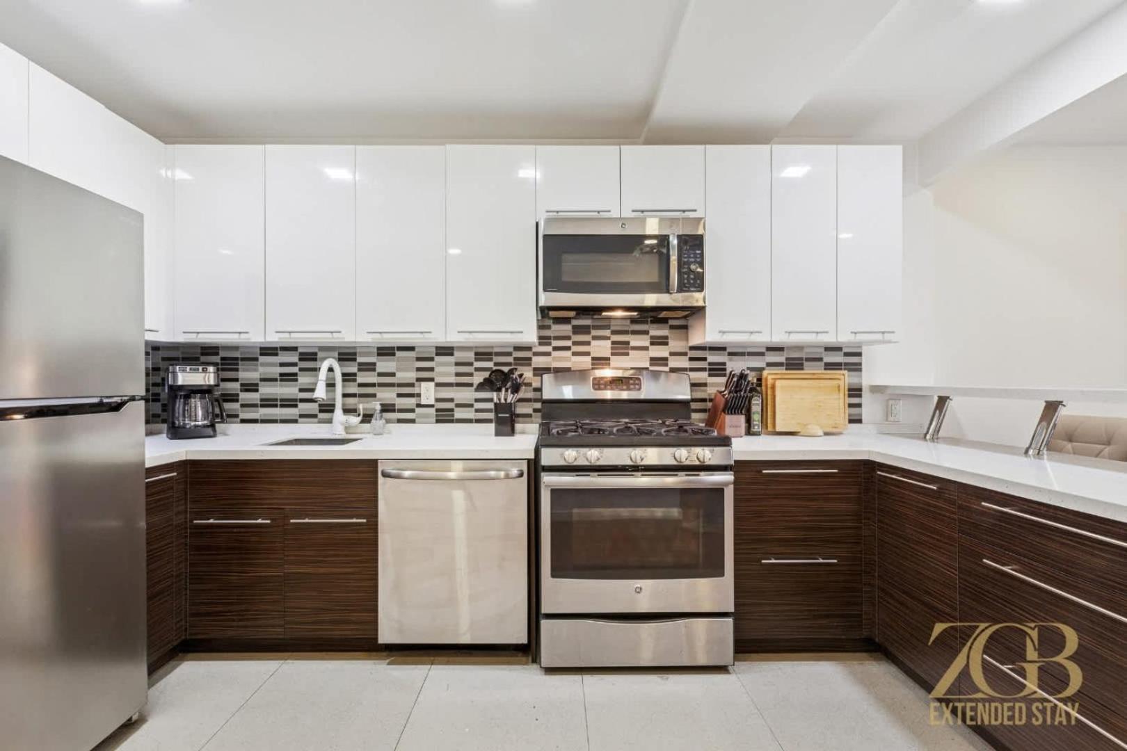 Stylish 2-bedroom Near Park - Laundry - Elevator New York