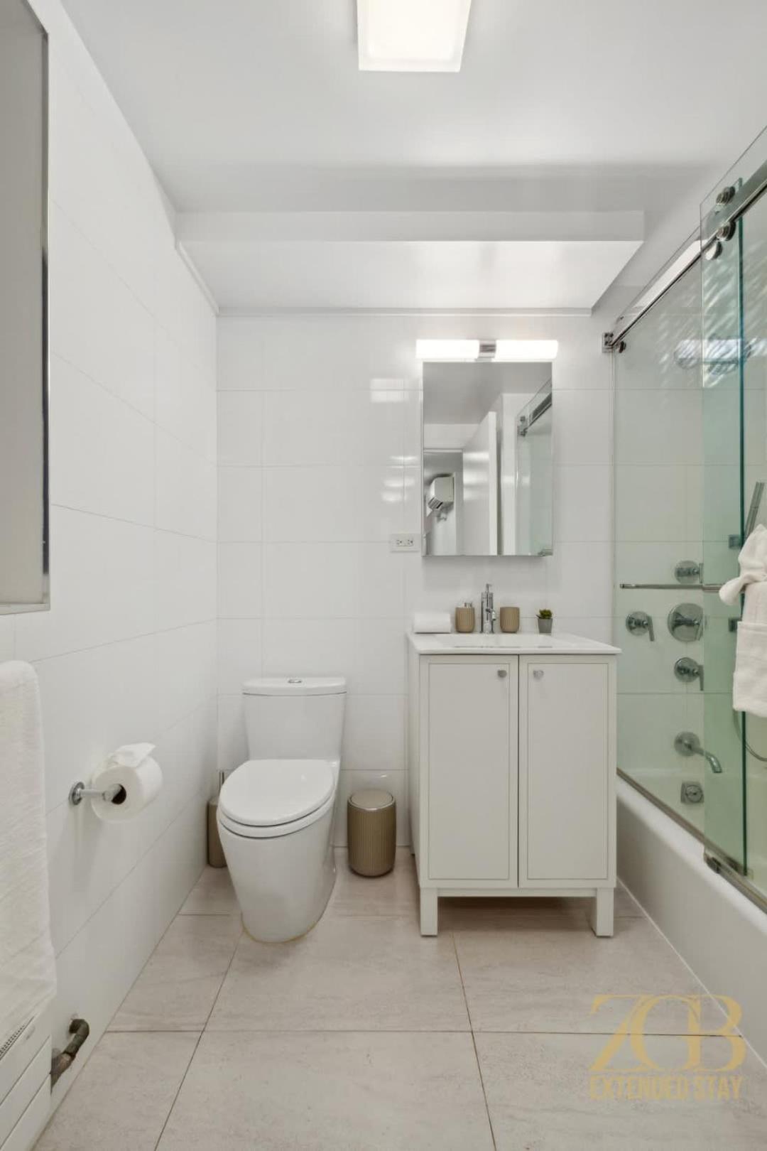 Spacious 1-bedroom Retreat Near Park Apartment New York