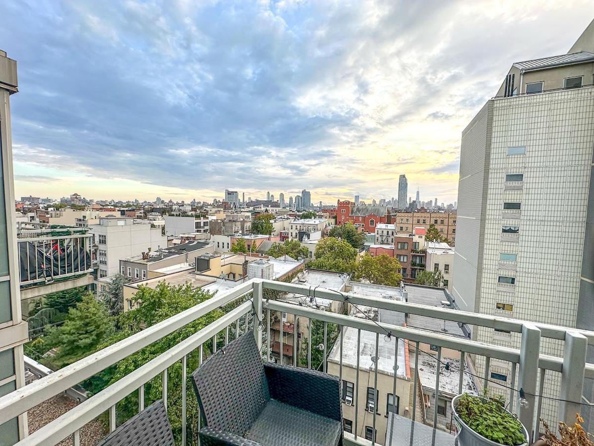 Penthouse In Greenpoint Apartment