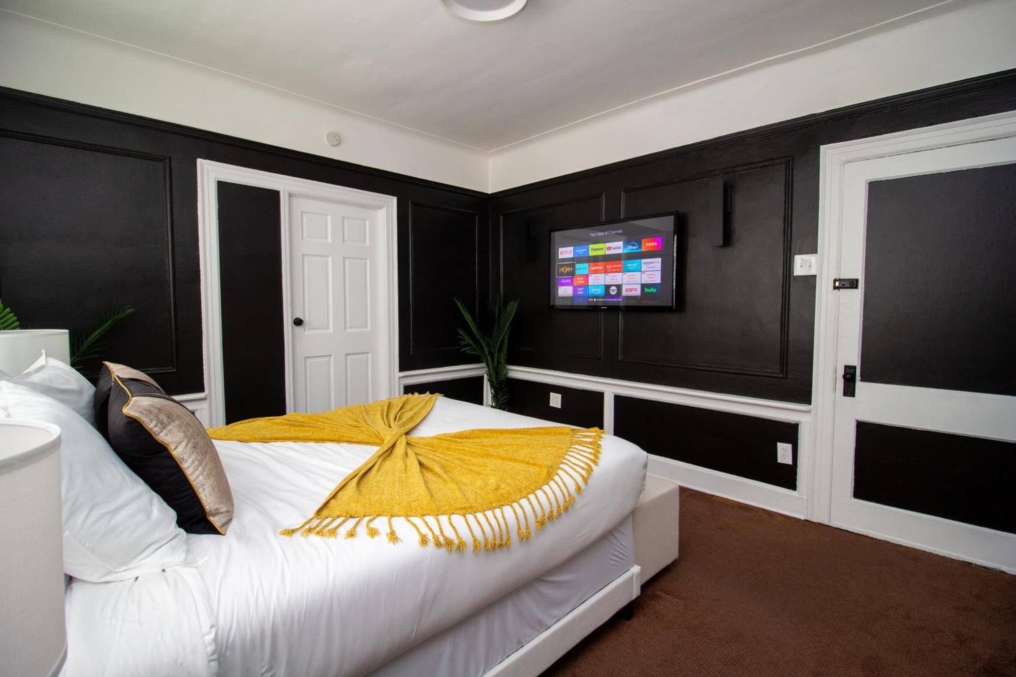 Homestay Cozy Theatre & Office Brooklyn New York