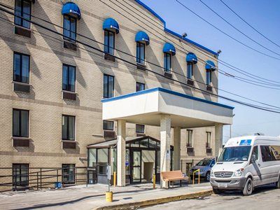 Hotel Comfort Jfk Airport 2*