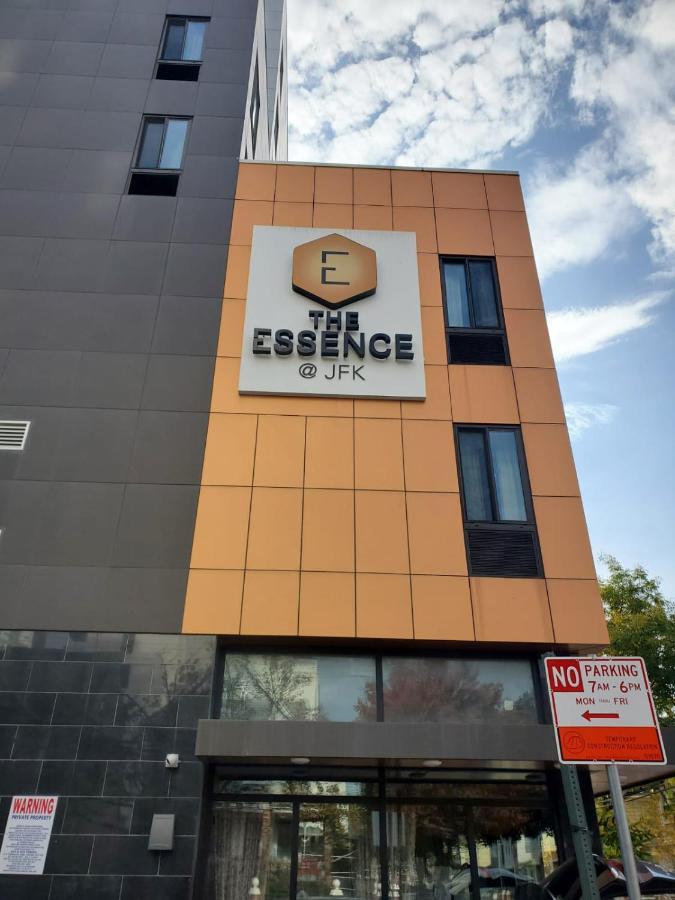Hotel The Essence At Jfk