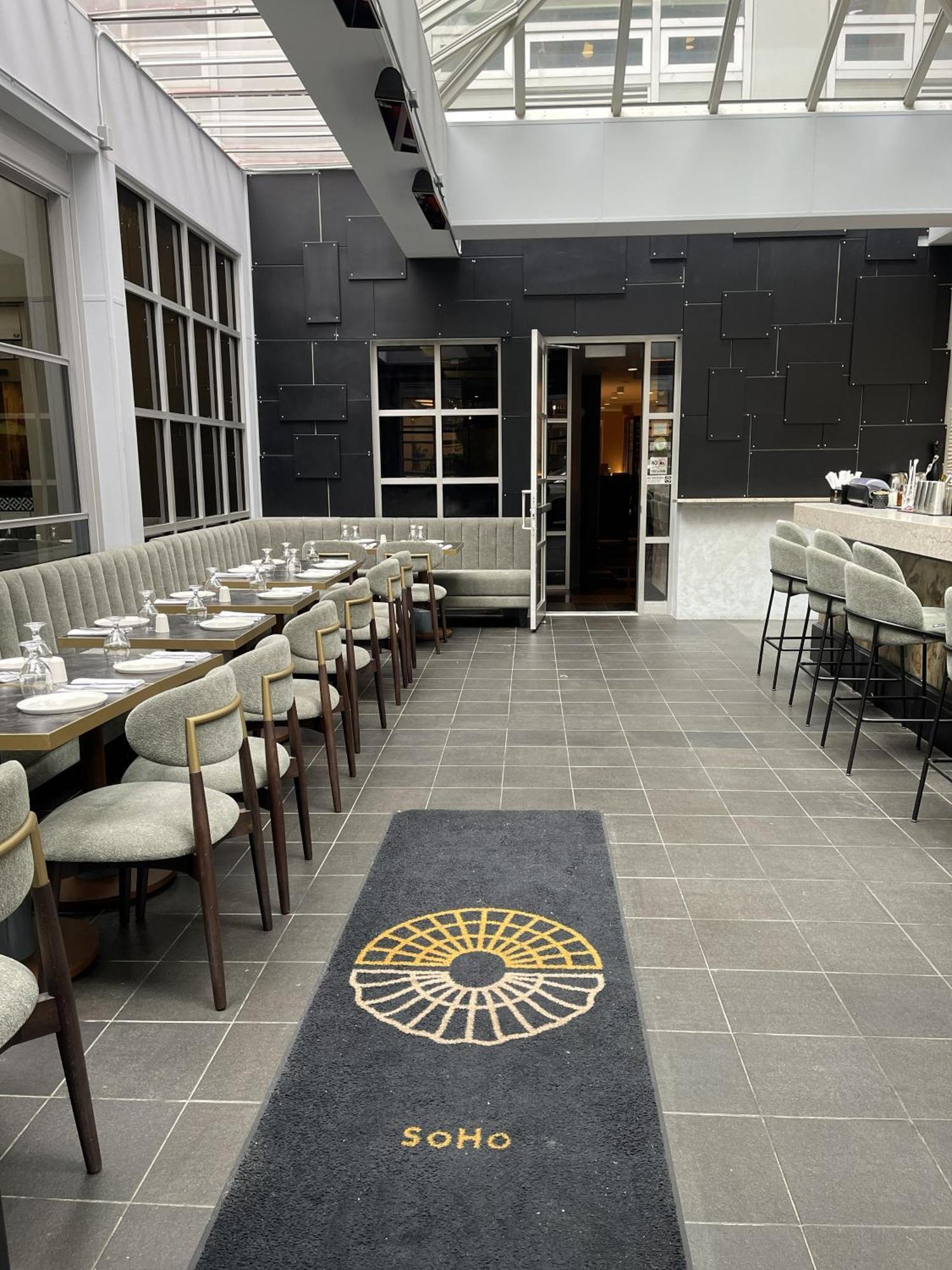 Hotel Four Points By Sheraton Manhattan Soho Village 3*