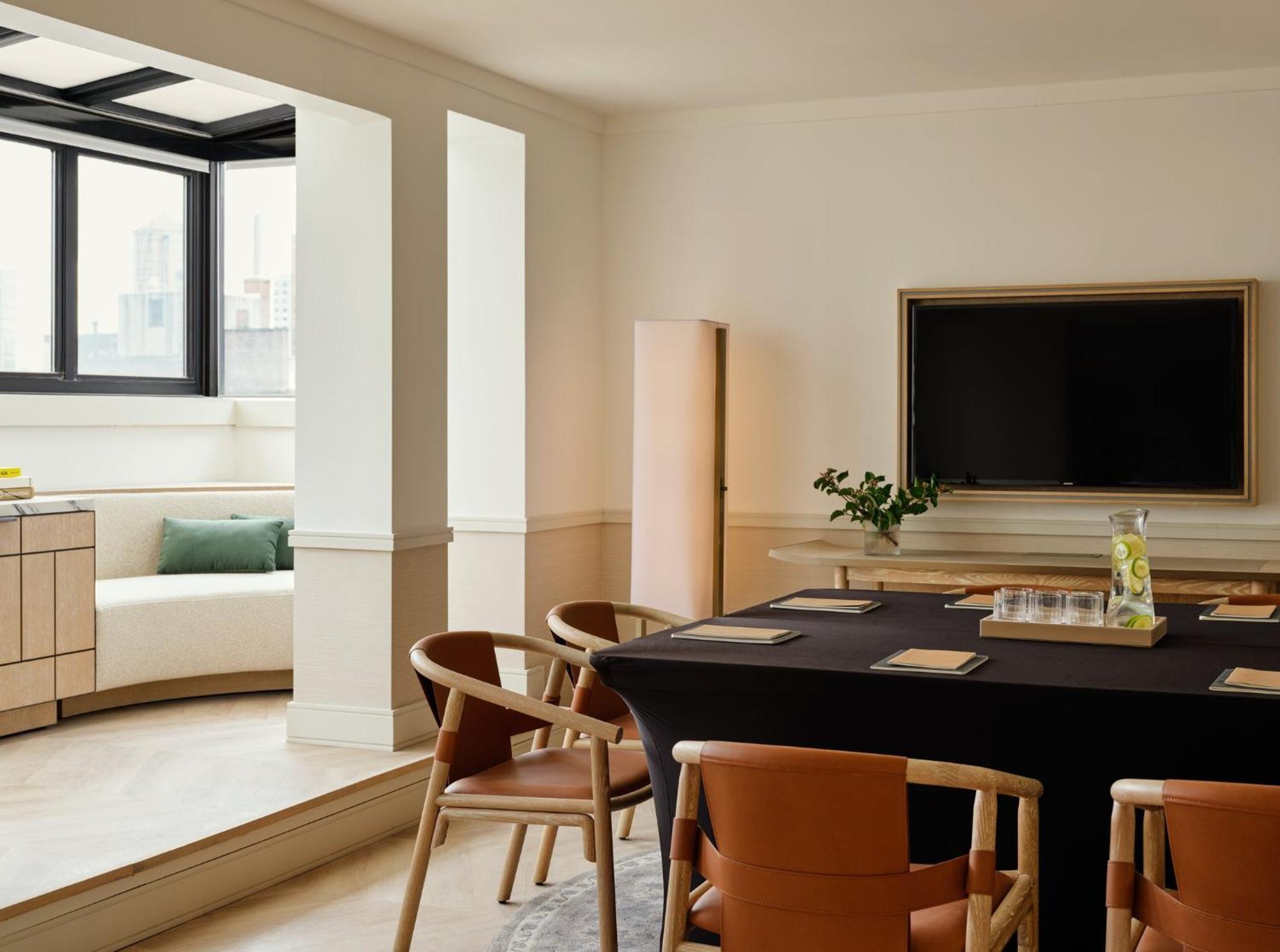 Kimpton Ashbel Park Avenue Hotel 4*