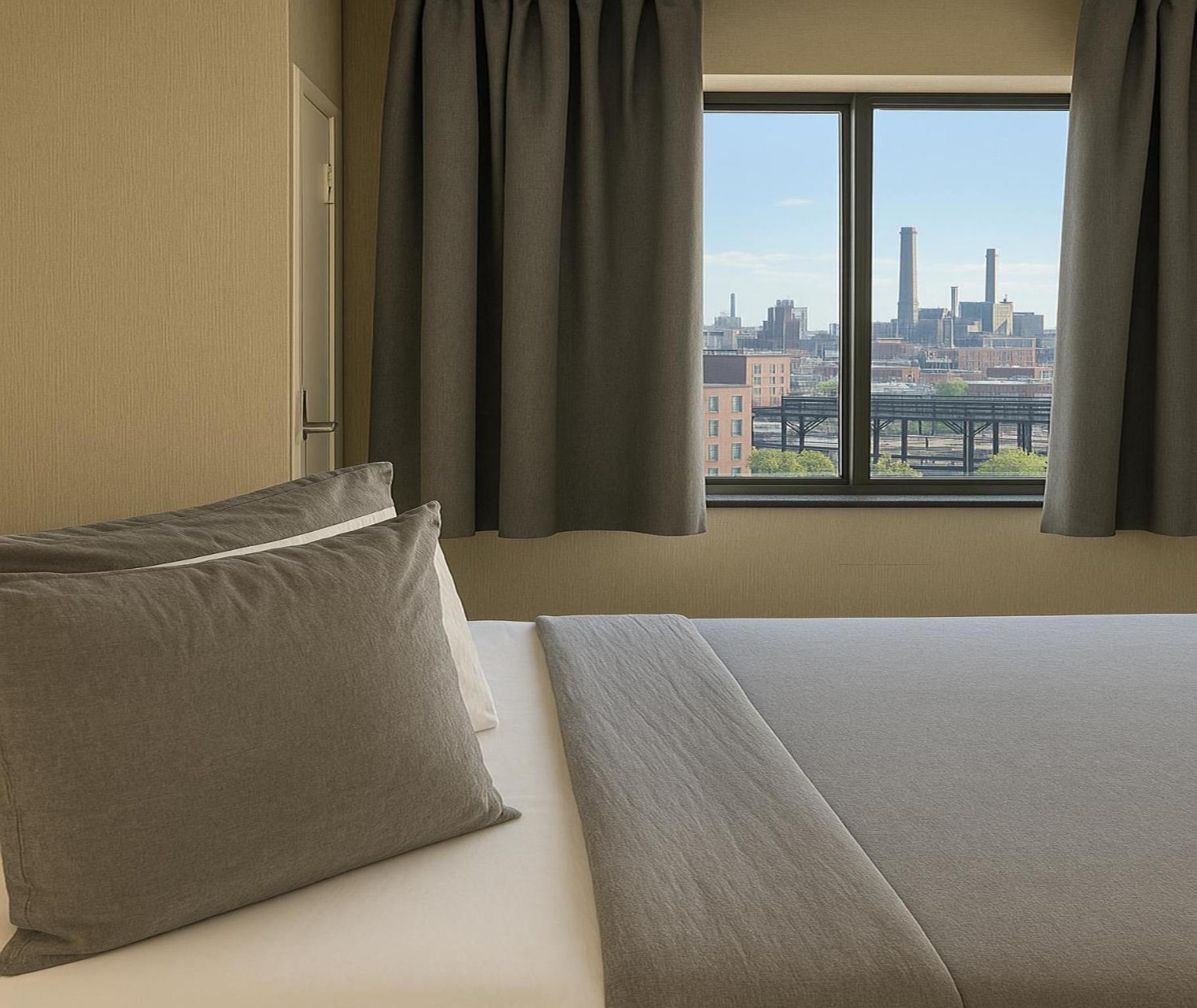 Hotel Pergola Jamaica Jfk