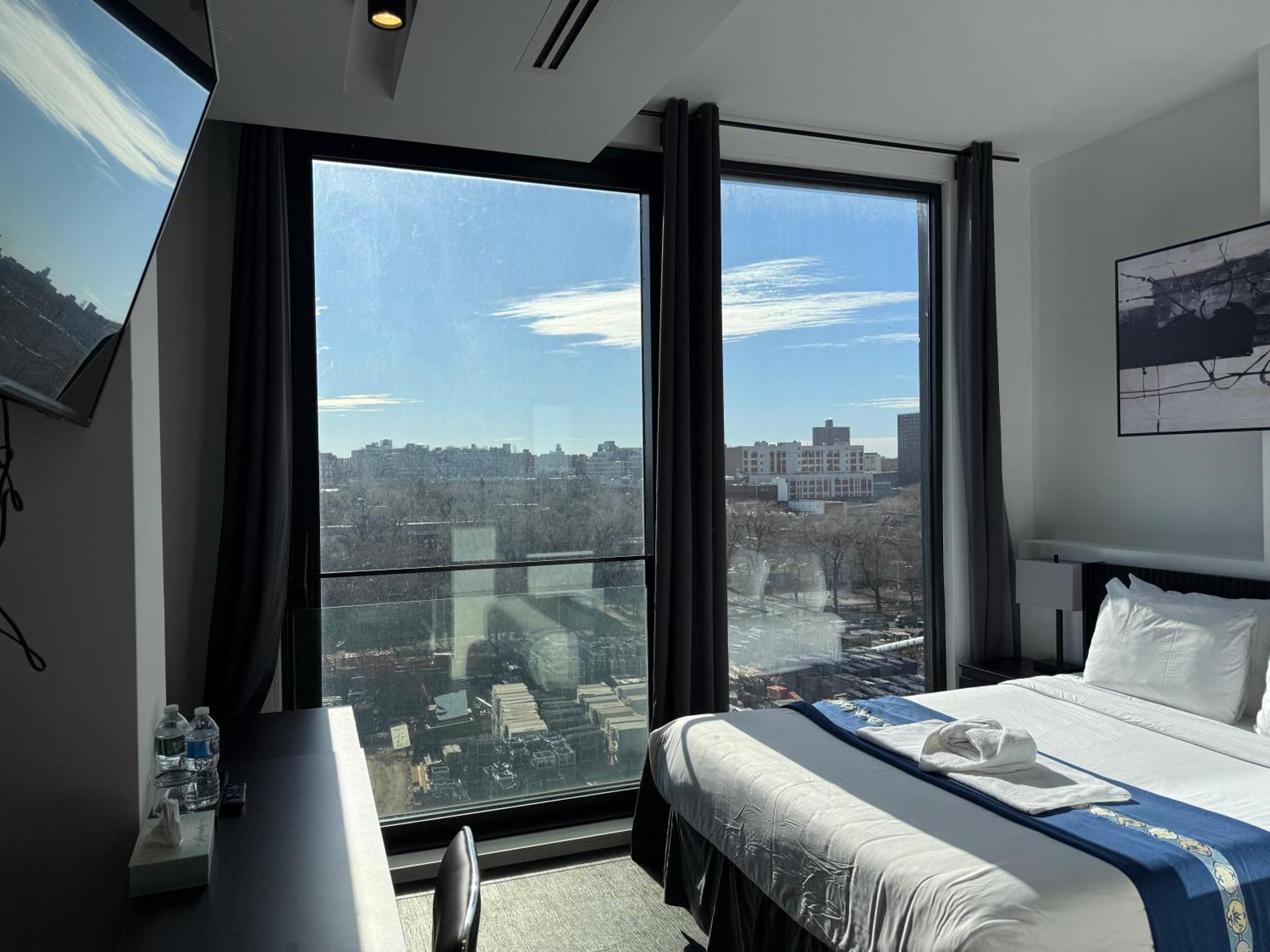 Nova Brooklyn 3*