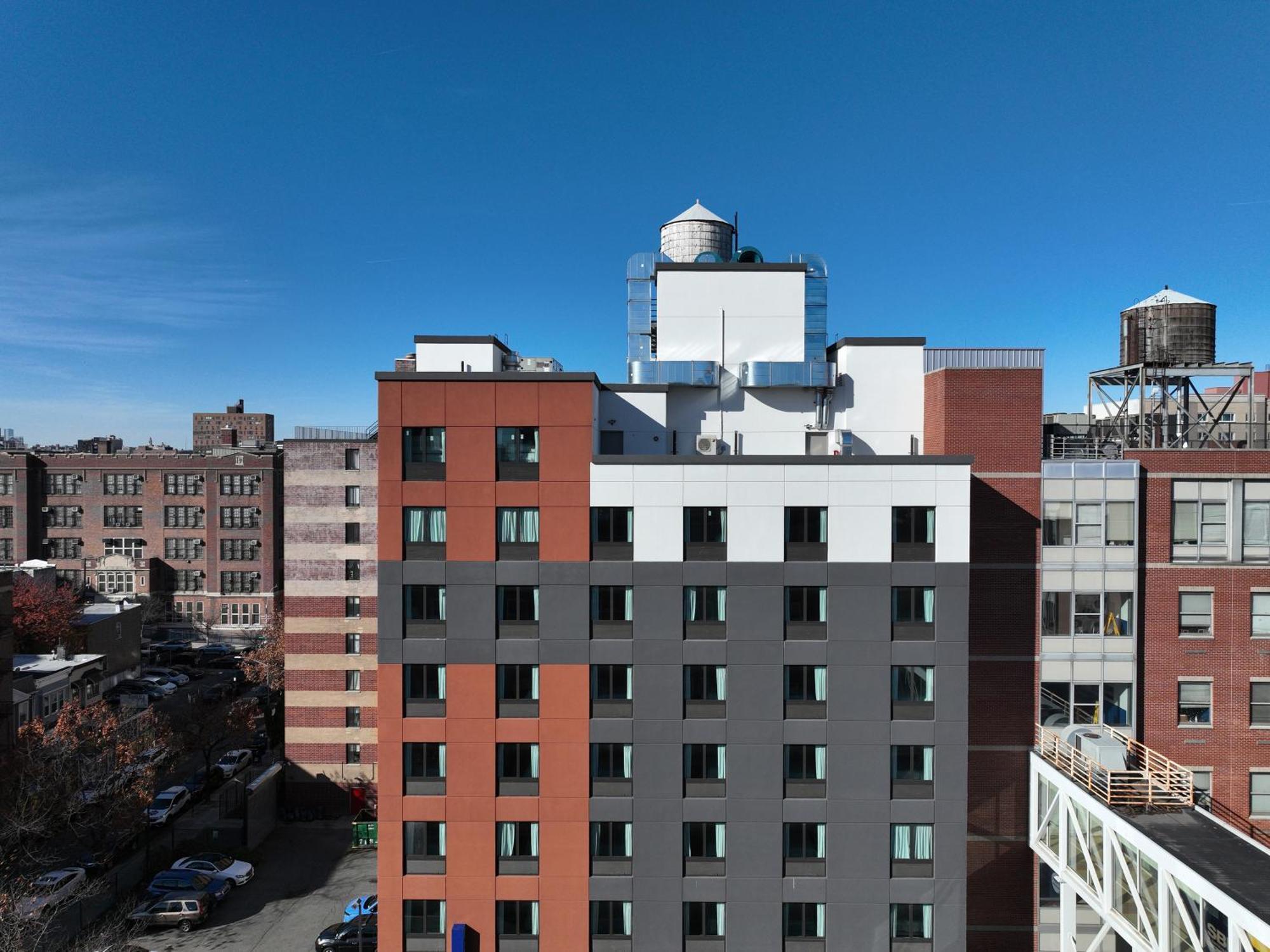 Express & Bronx - Zoo Area By Ihg 2*