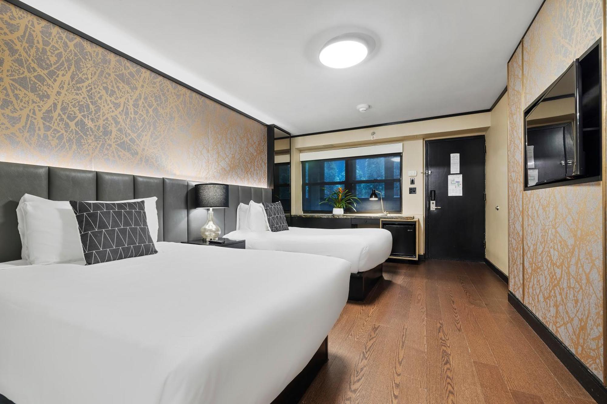 Hudson Yards 3*
