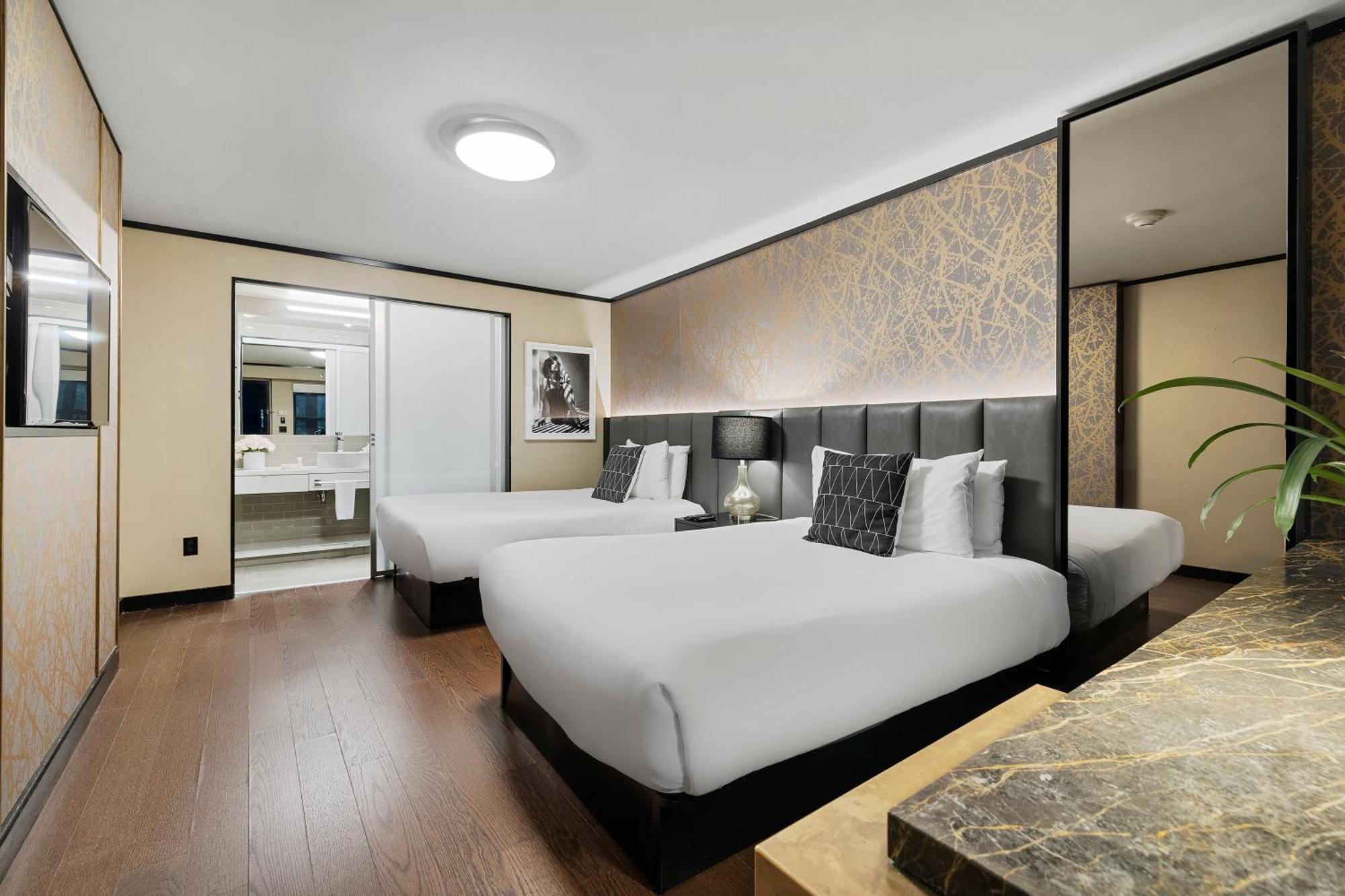 Hotel Hudson Yards 3*