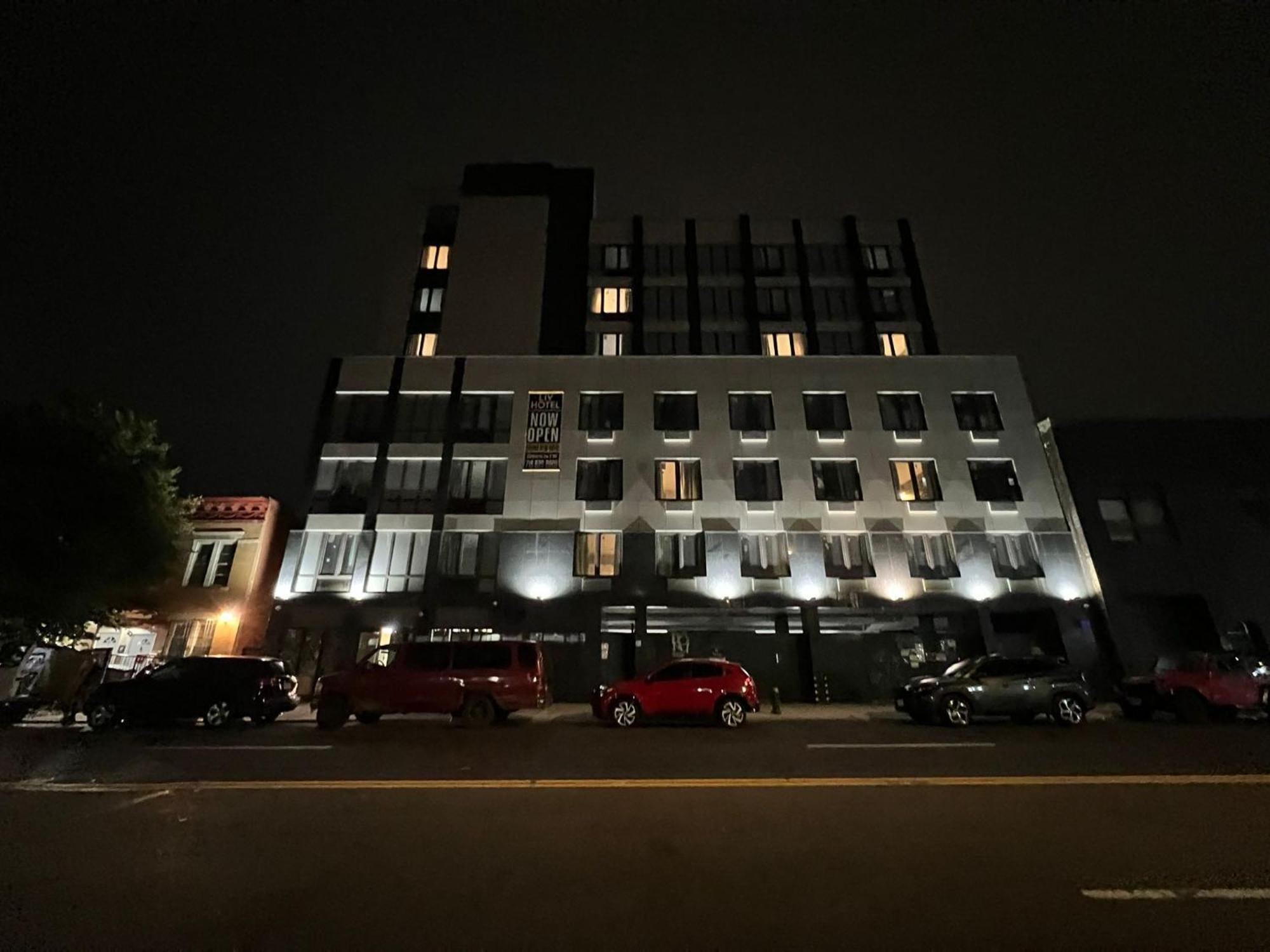 Liv Bronx Grand Opening Hotel 4*