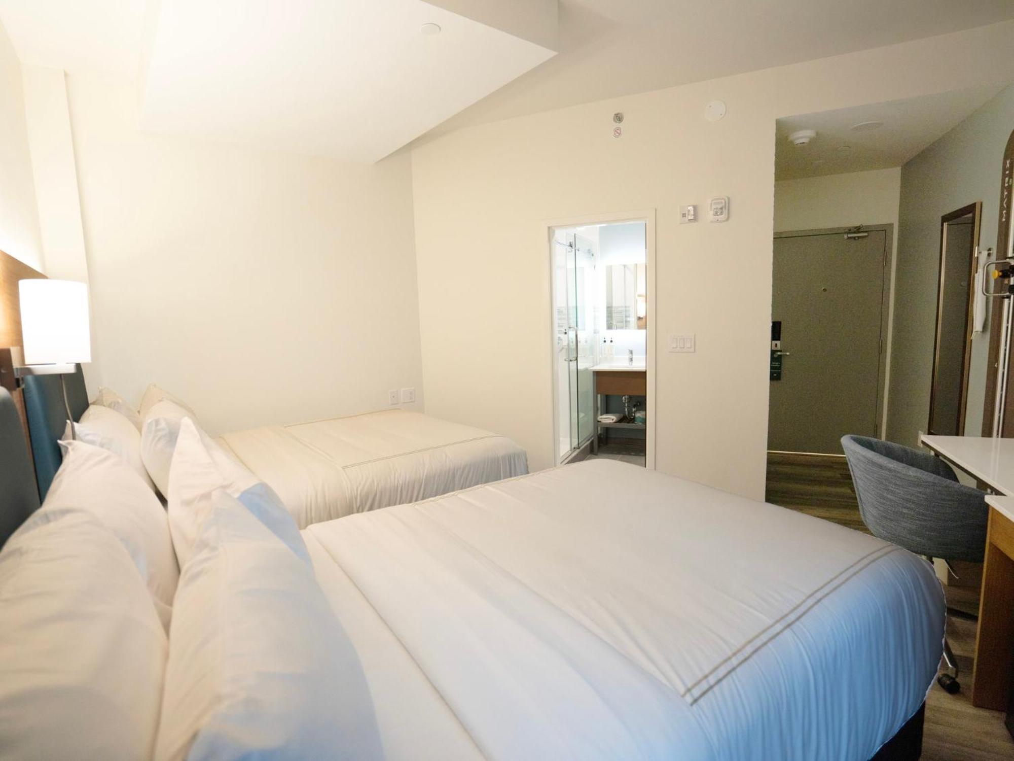 Even Long Island - By Ihg Hotel 3*