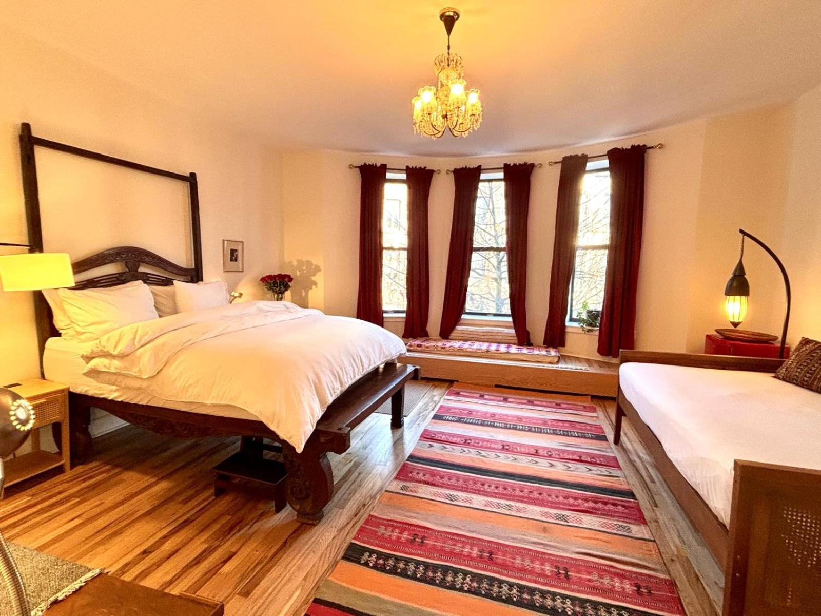 Luxurious Bedroom Homestay New York