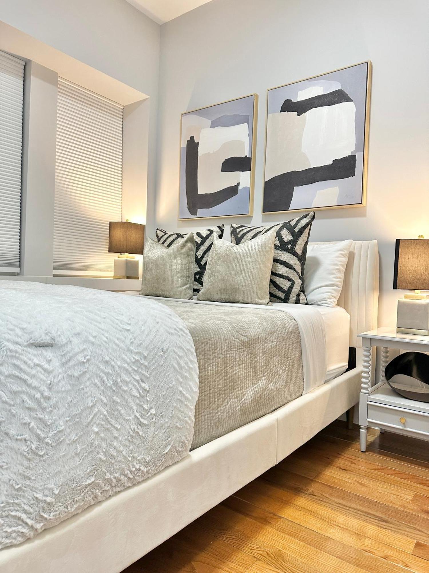 Dream Close To The Center Of Nyc *