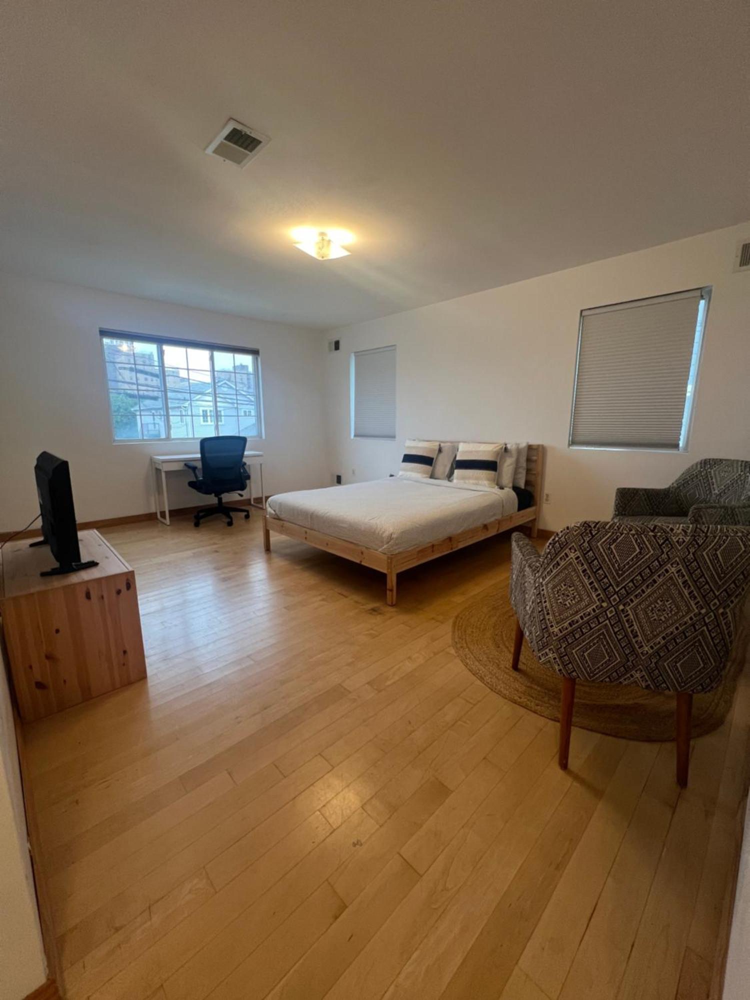 Holiday home House 2car Parking Subway Jfk Usb