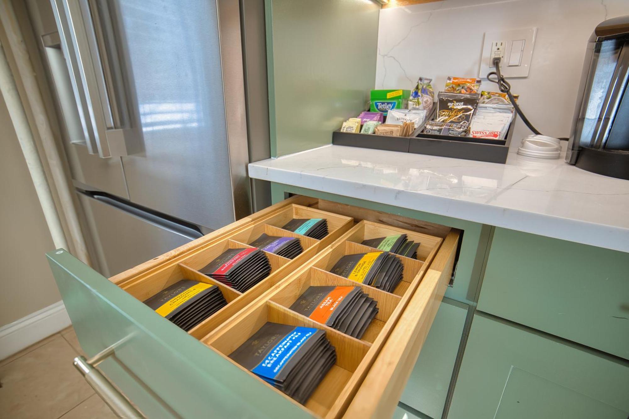 Brooklyn Gem 3 Blocks To Prospect Park - 3 King Beds 1 Queen, Free Parking, New York