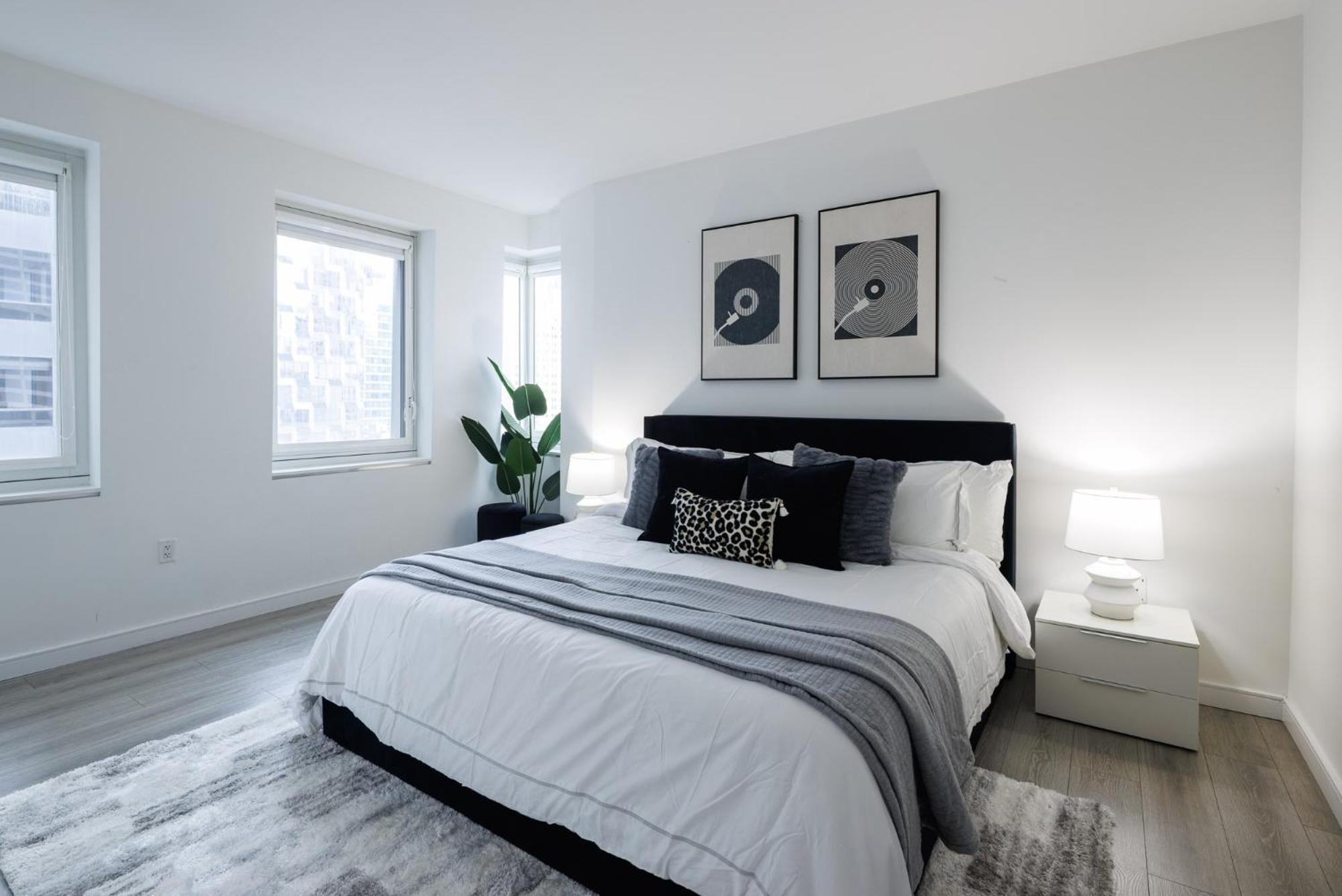 Stylish Nyc Haven Steps To Broadway & Dining New York