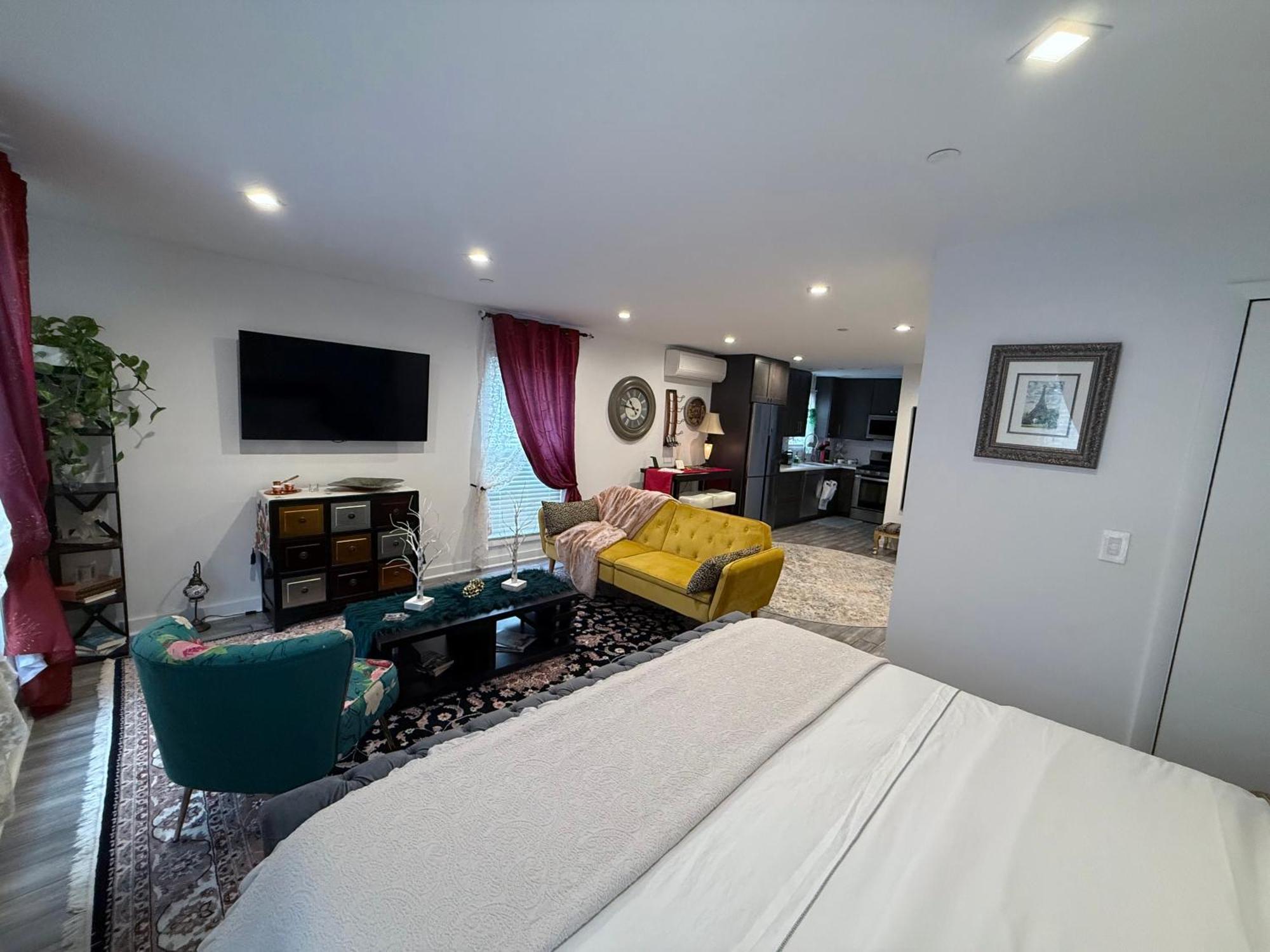 Apartment Eleni's Charming New York